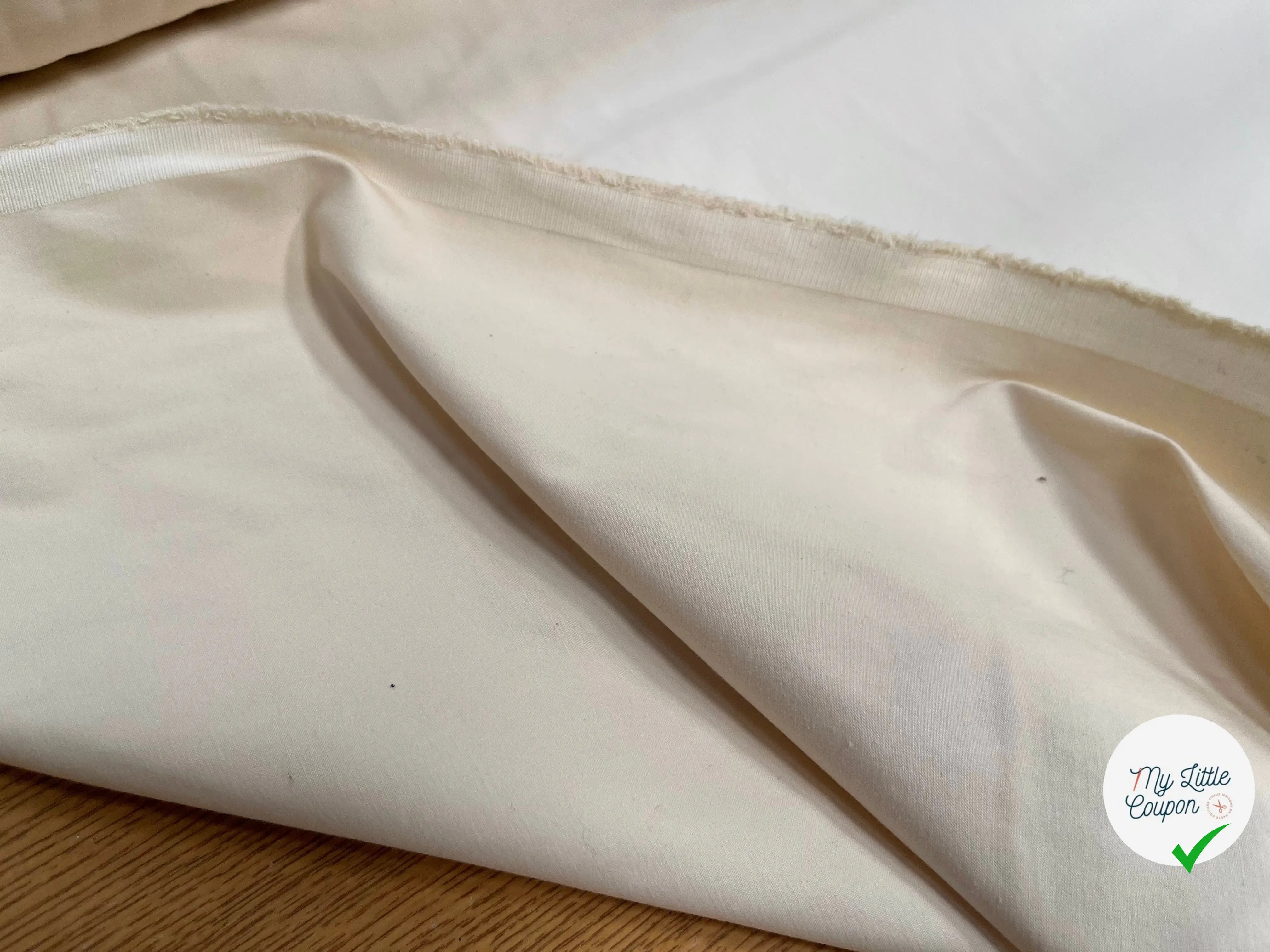 GARBADINE DE COTON ECRU STRETCH LEGREMENT SATINÉ - My Little Coupon
