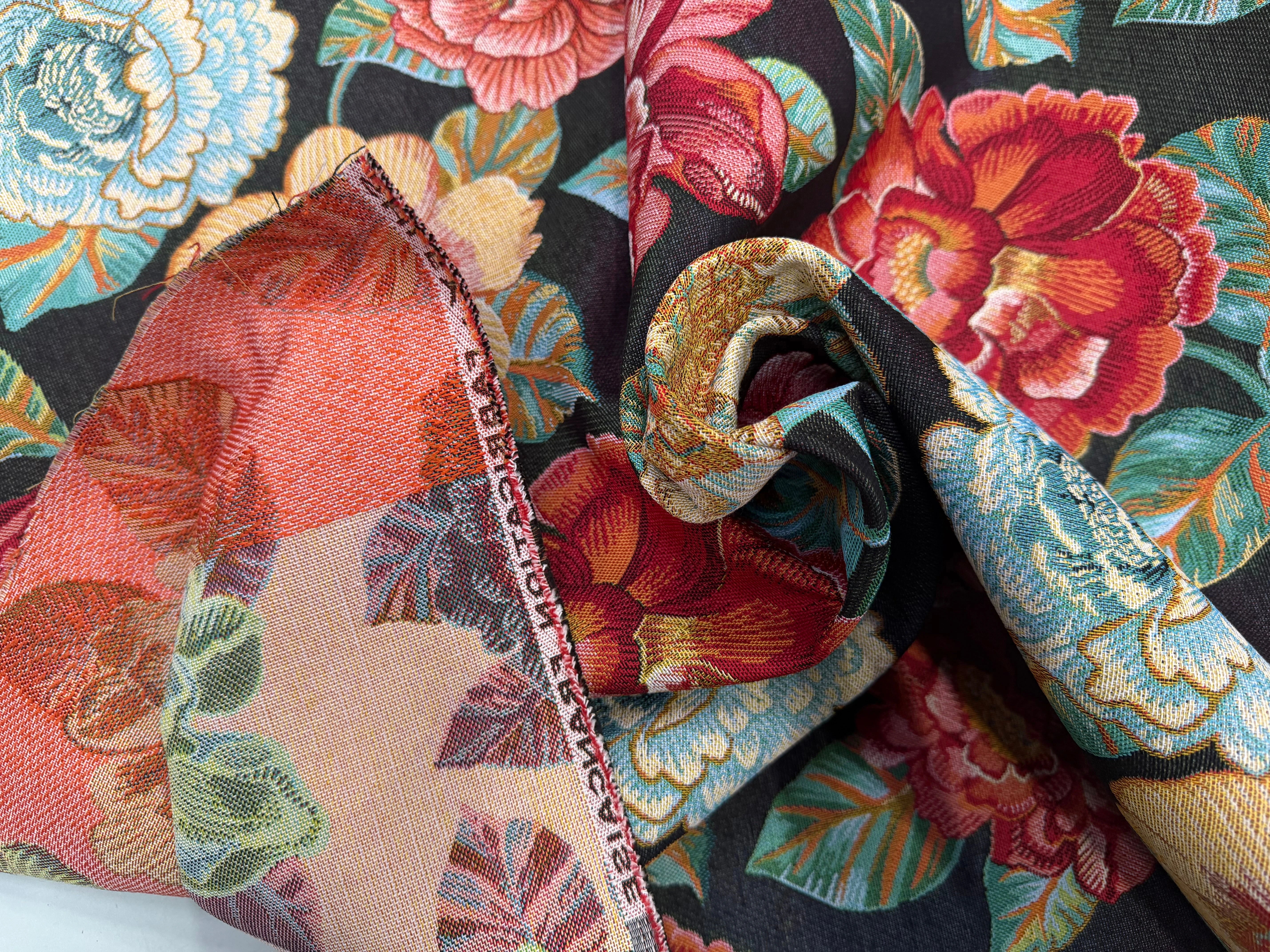 JACQUARD ASHLEY ALLOVER NOIR 160 CM - My Little Coupon