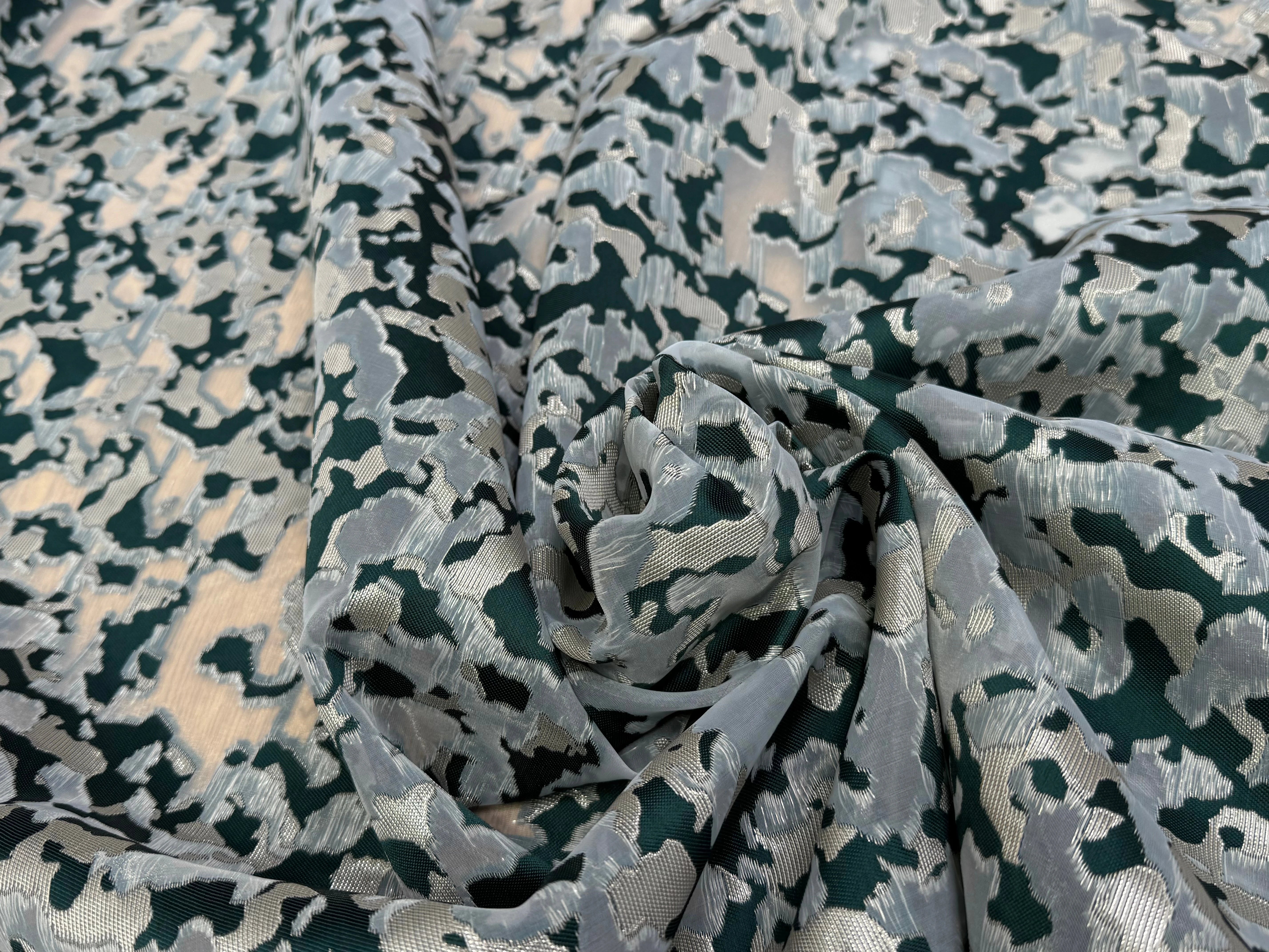 JACQUARD BROCA ARGENTÉ ARMY VERT - My Little Coupon