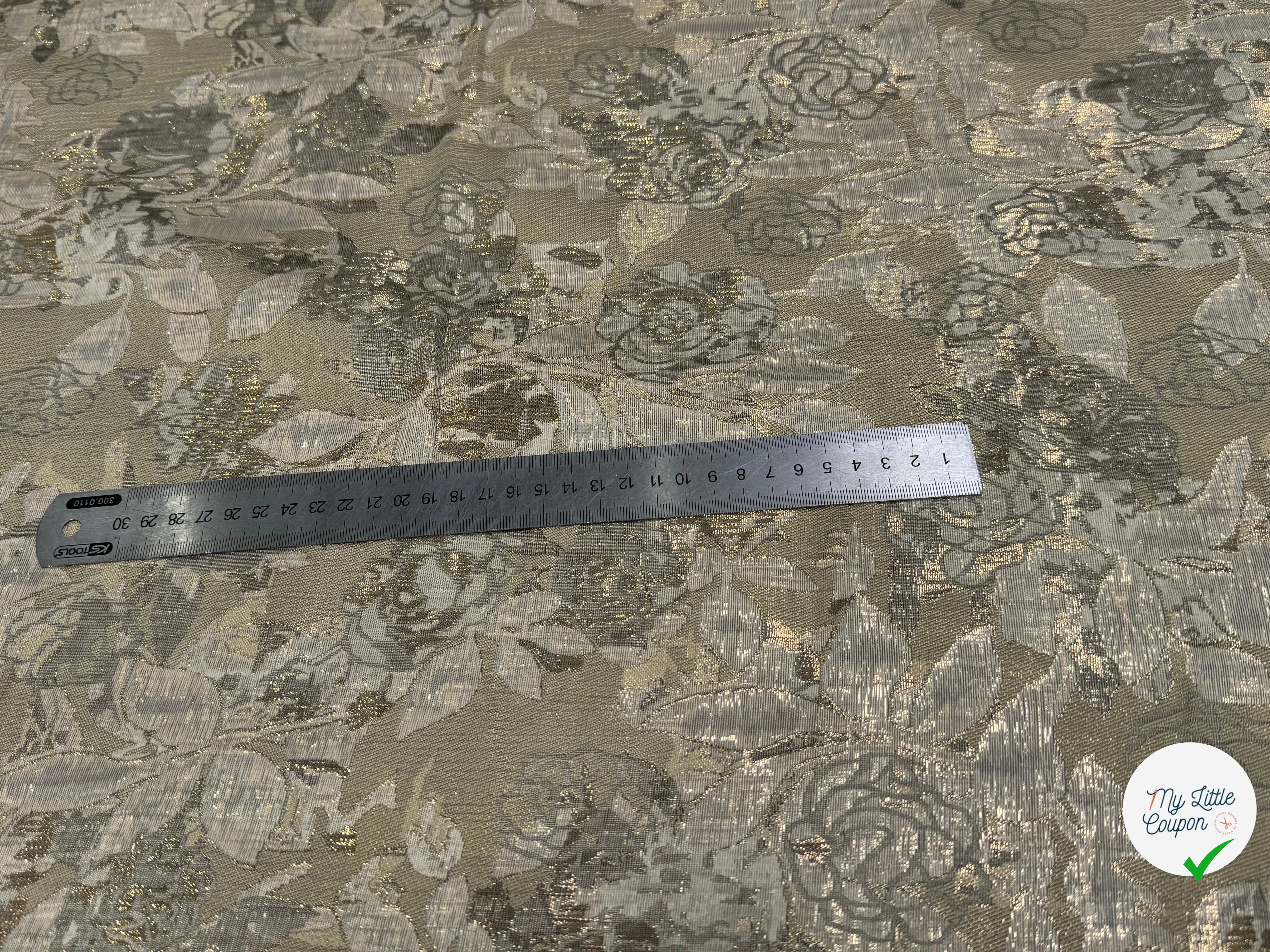 JACQUARD BROCA ARGENTÉ EMPERIAL MOTIFS FLORAUX BEIGE - My Little Coupon