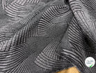 JACQUARD CLOQUÉ MOTIF ABSTRAIT GRIS MARRON ET NOIR - My Little Coupon