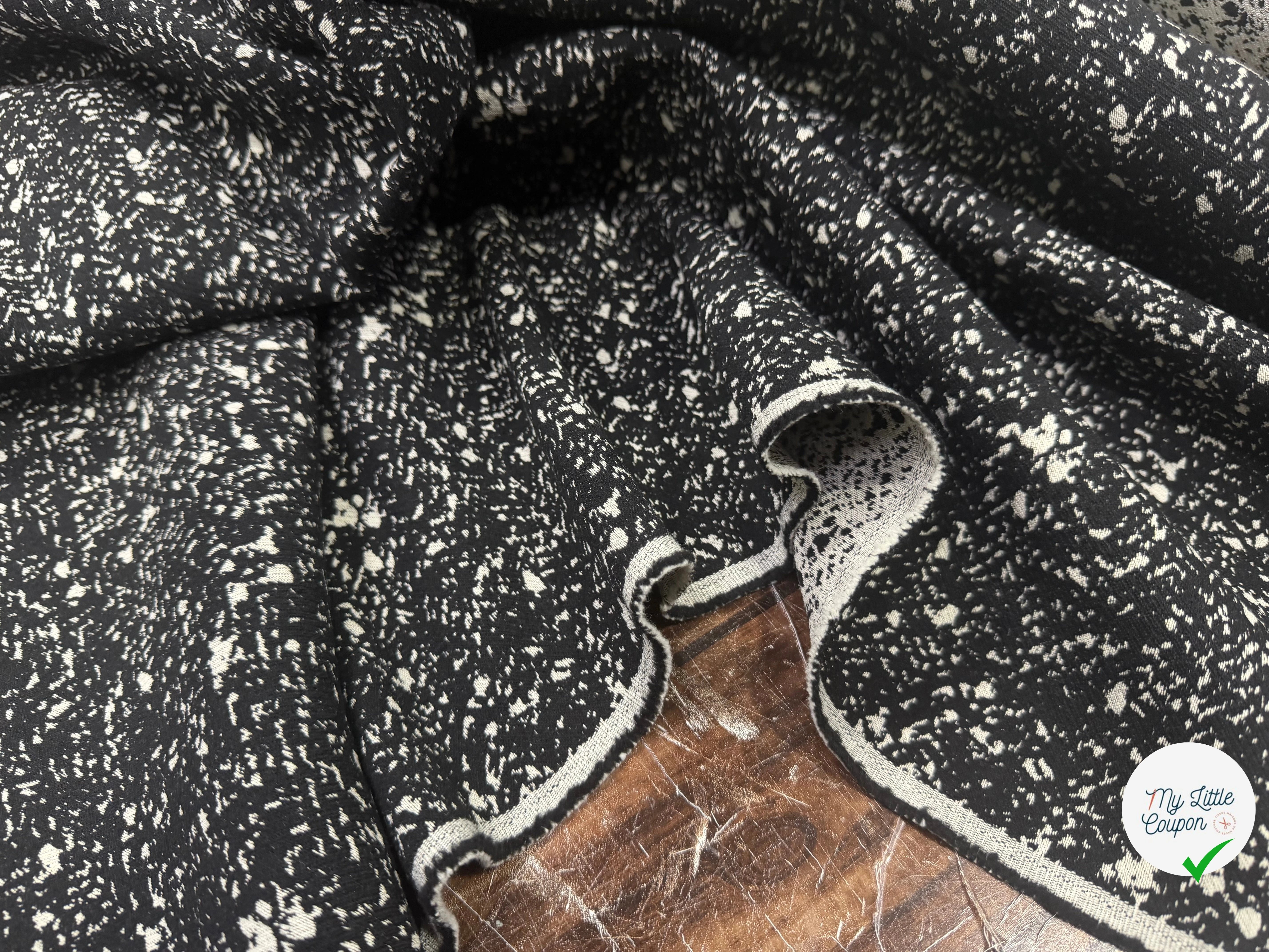 JACQUARD DE LAINE DOUBLE FACE MOUCHETÉ NOIR ET ÉCRU - My Little Coupon