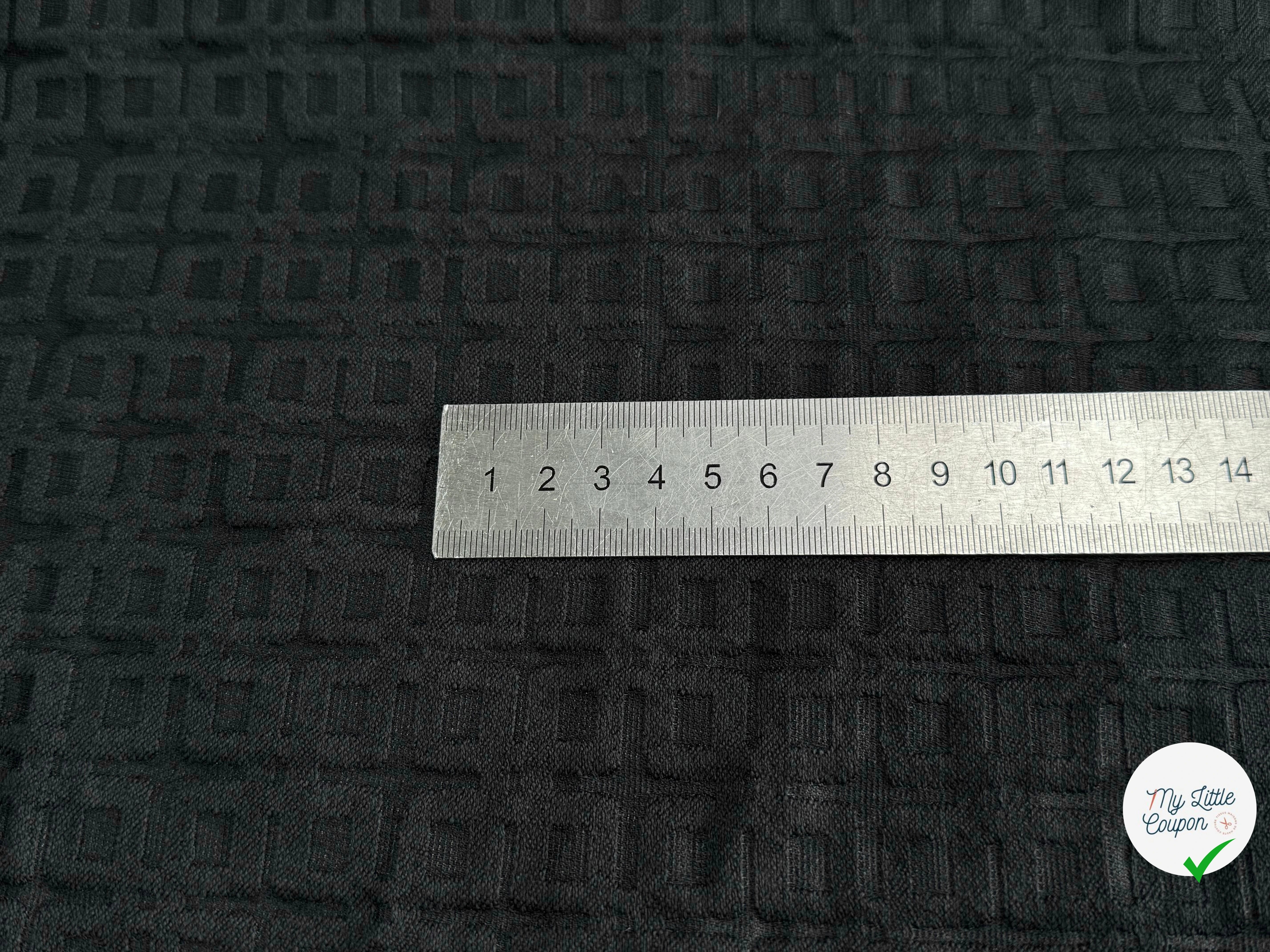 JACQUARD DE LAINE MOTIF GÉOMETRIQUE NOIR - My Little Coupon