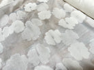 JACQUARD FLUIDE DE FLEURS BLANC CASSÉ 30% SOIE - My Little Coupon