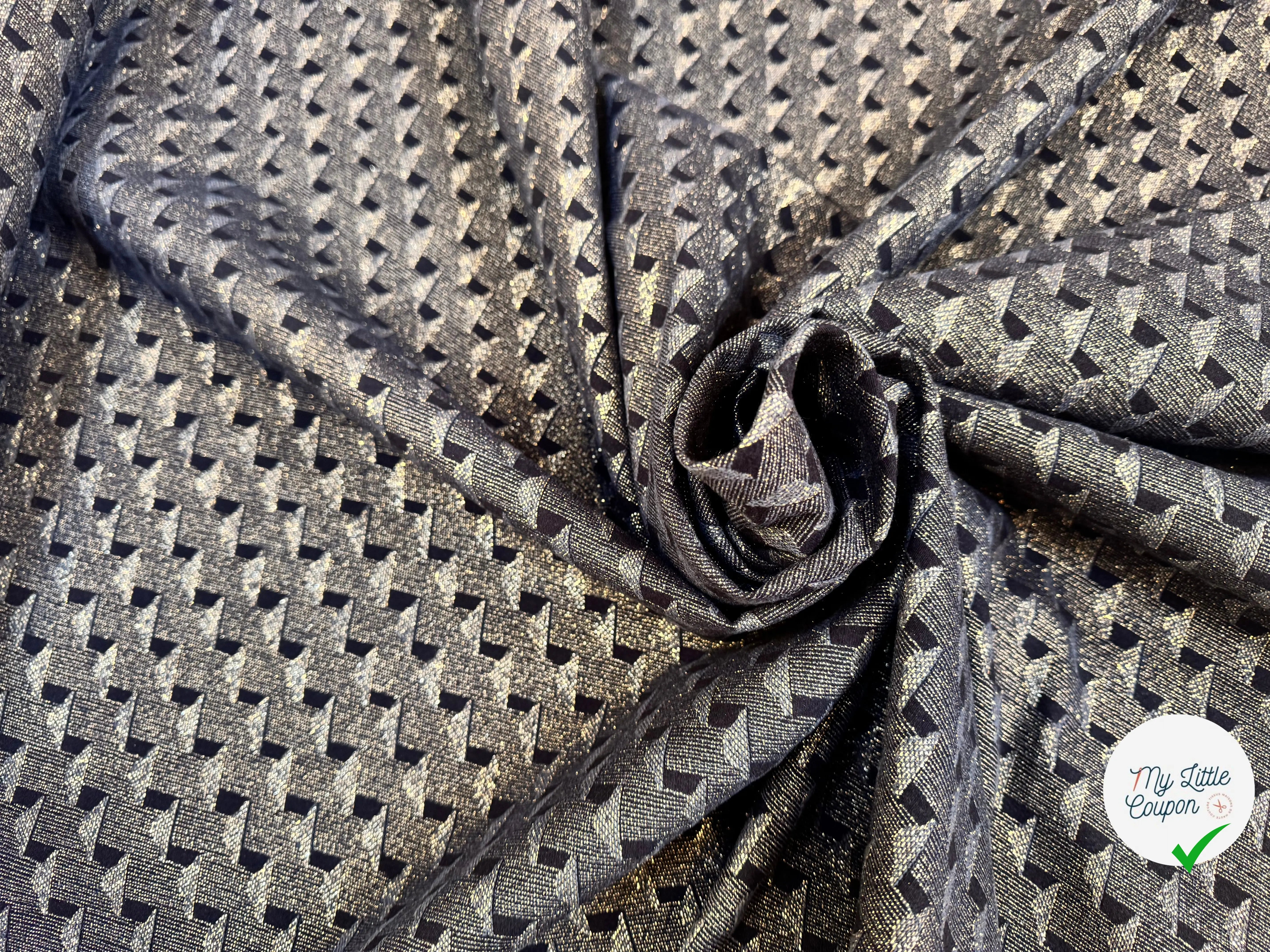 JACQUARD LAMÉ À MOTIF RÉGULIER DIAGONAL - My Little Coupon