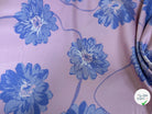 JACQUARD LISSE MOTIFS FLORAUX BLEUS FOND VIEUX ROSE - My Little Coupon