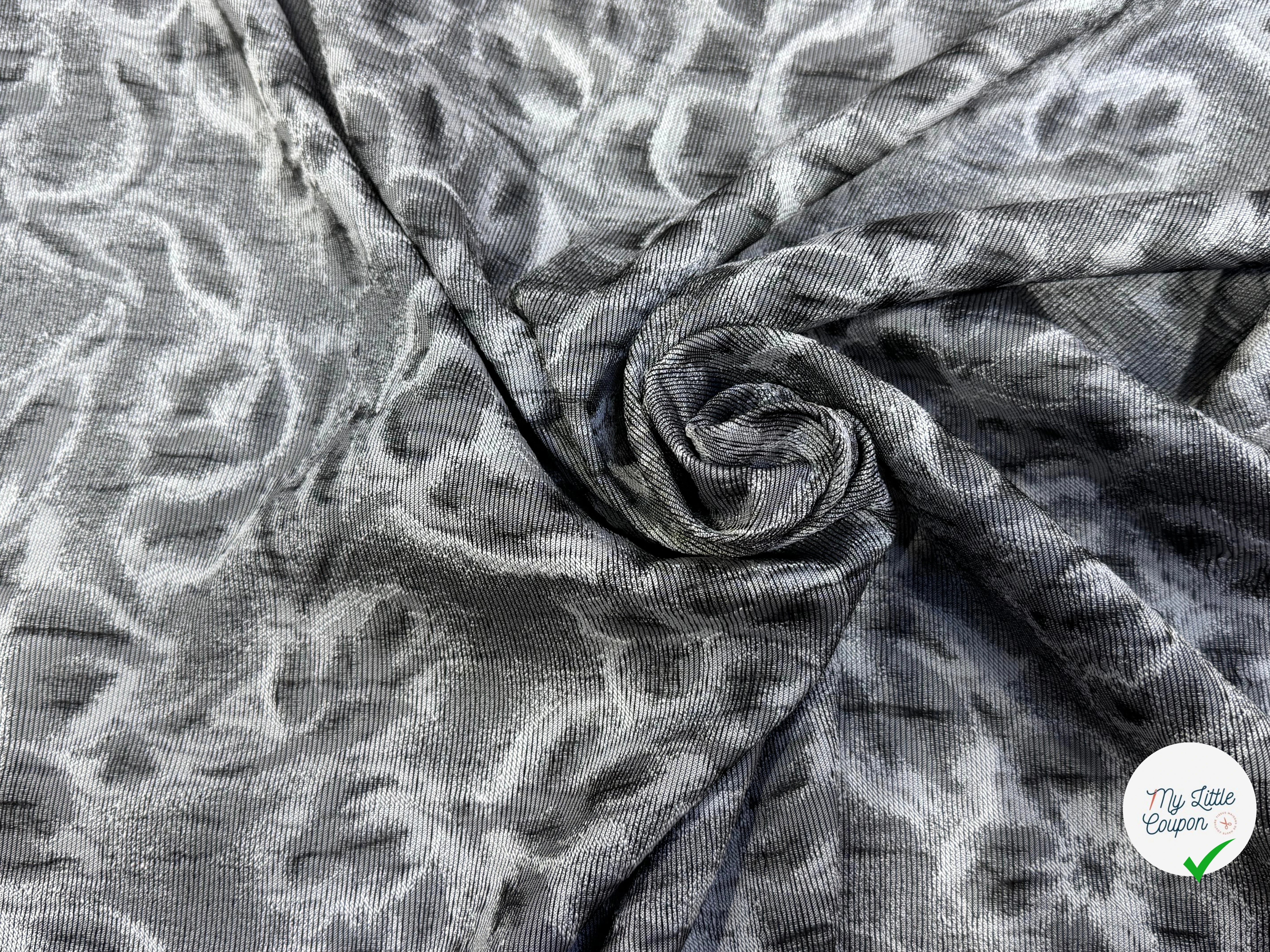 JACQUARD MOTIFS FLORAUX GRIS ET NOIR - My Little Coupon