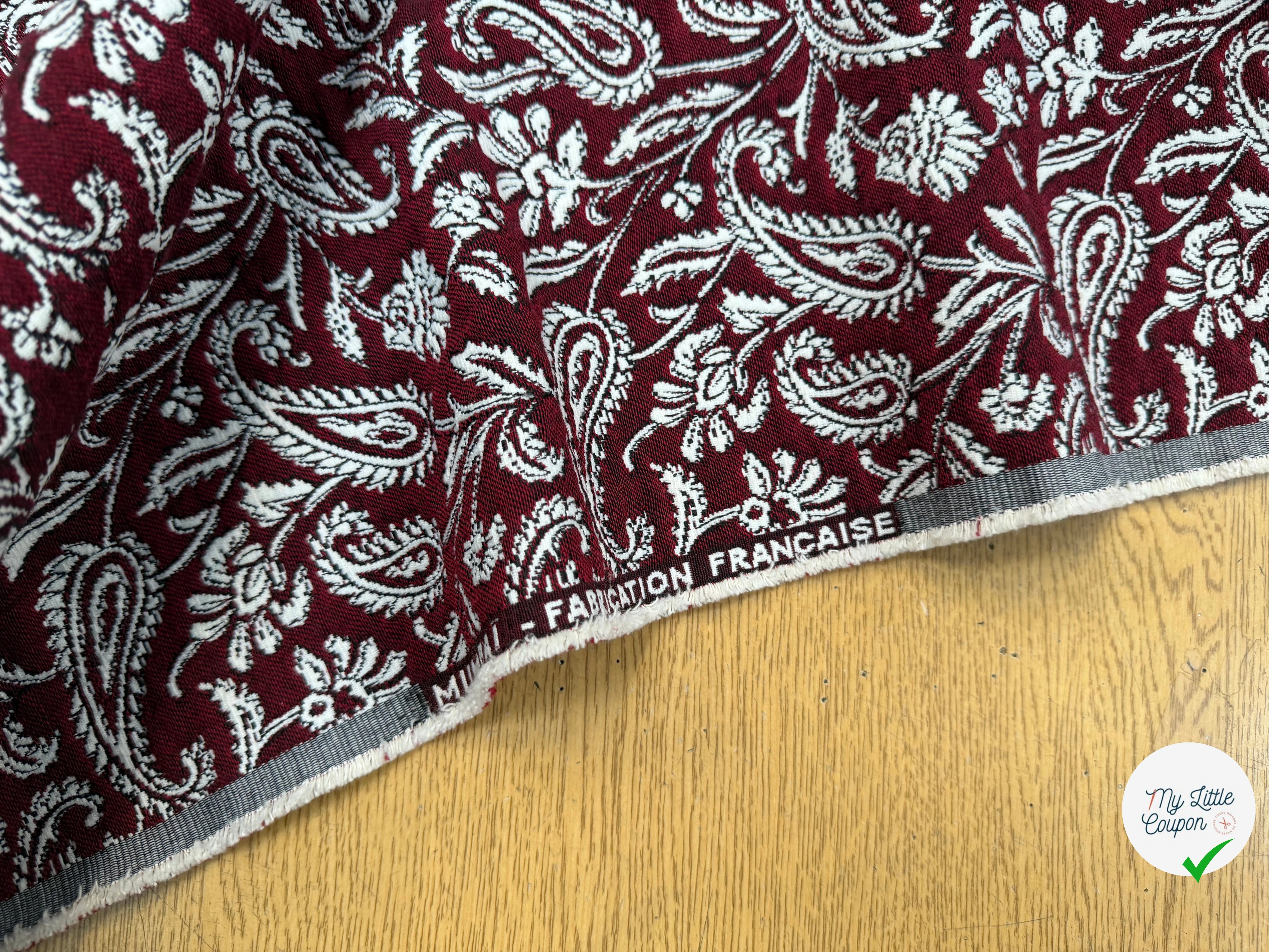 JACQUARD MUMBAI ALLOVER BORDEAUX 140 CM - My Little Coupon