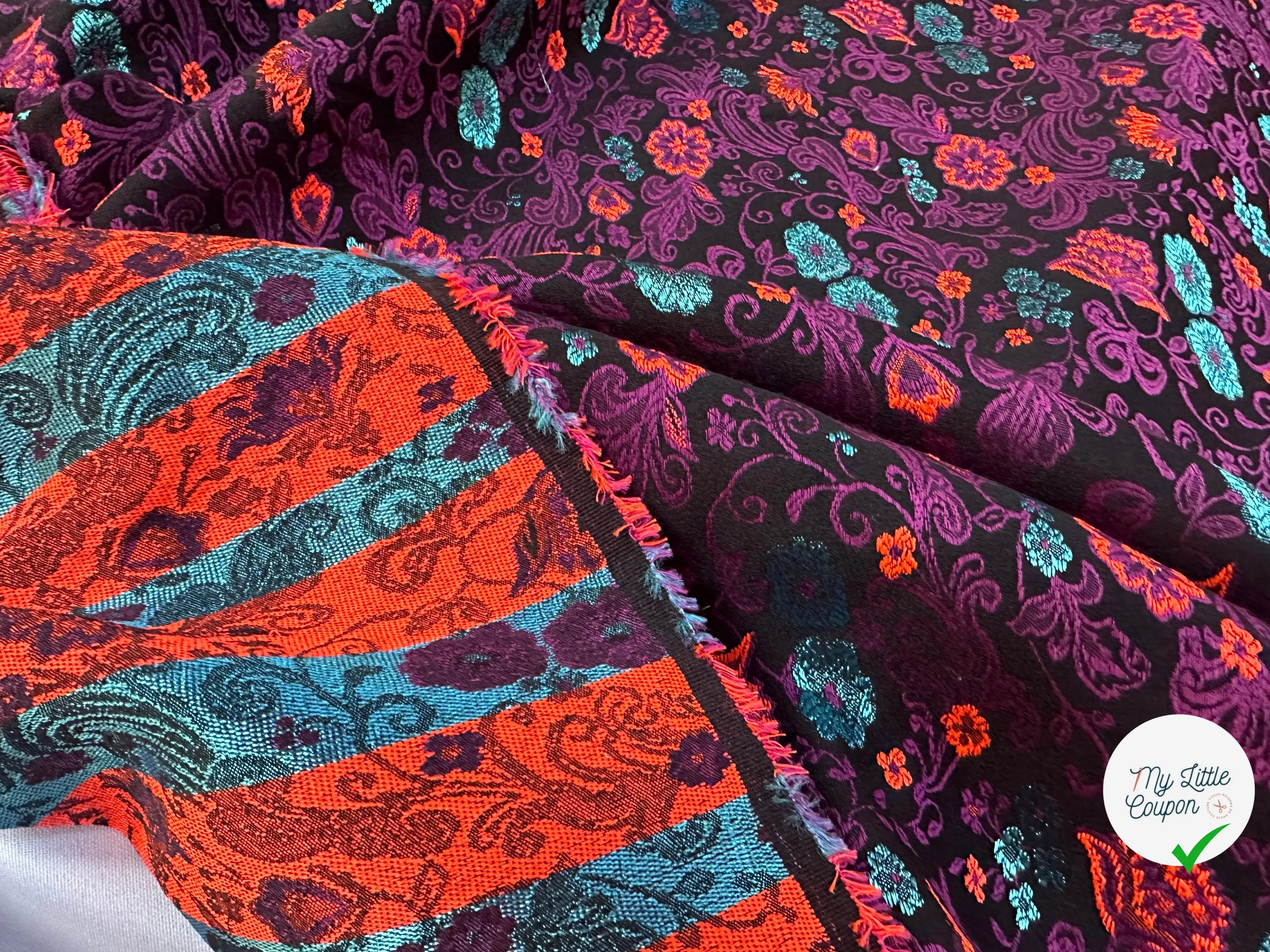 JACQUARD REVERSIBLE RAYURES ORANGE ET BLEU ET FLEURS - My Little Coupon