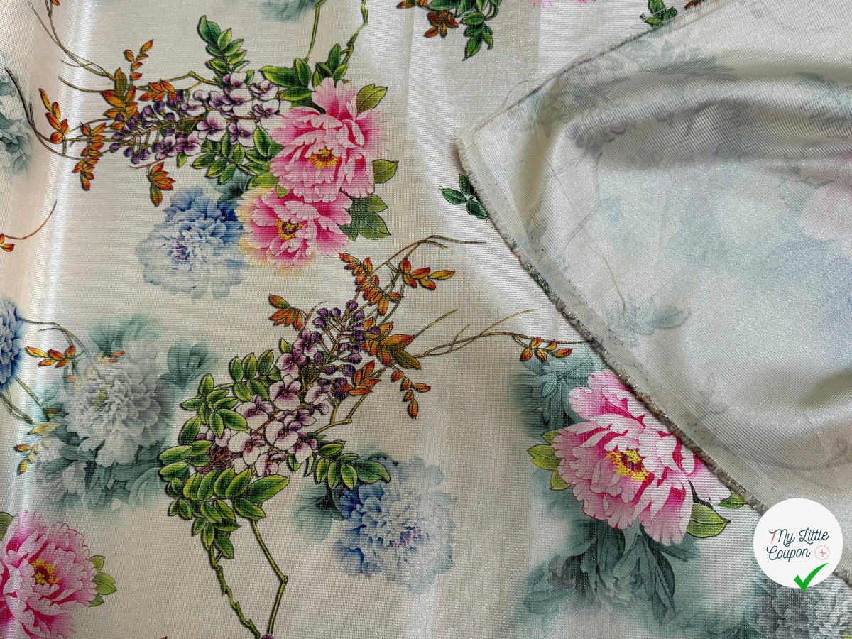 JACQUARD SATINÉ MOTIFS FLORAUX MULTICOLORE VERT ET ROSE FOND ÉCRU - My Little Coupon