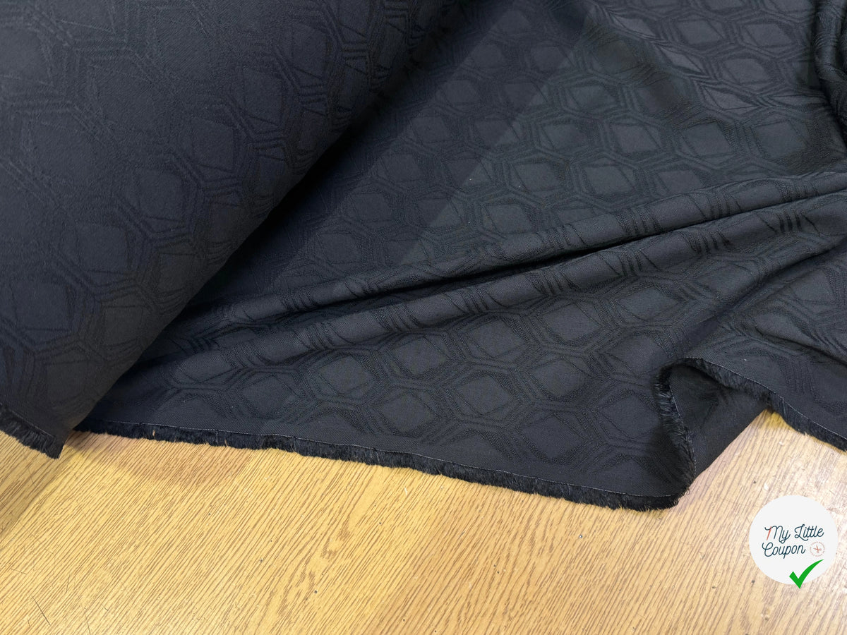 Tissu jacquard viscose laine géométrique noir - tombé du tissu