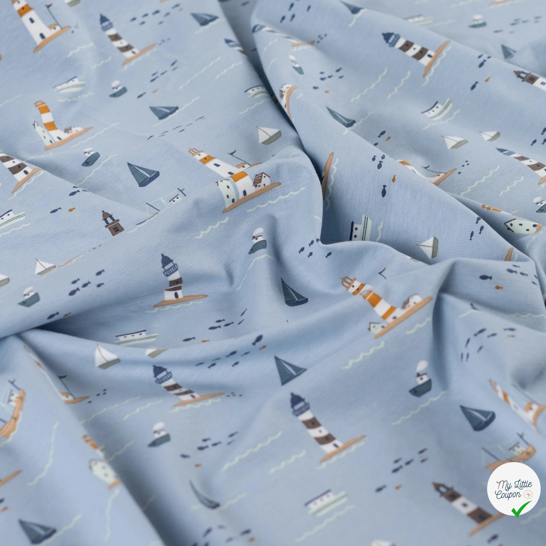 JERSEY DE COTON IMPRIMÉ BATEAUX MARINS FOND BLEU GRISÉ - My Little Coupon
