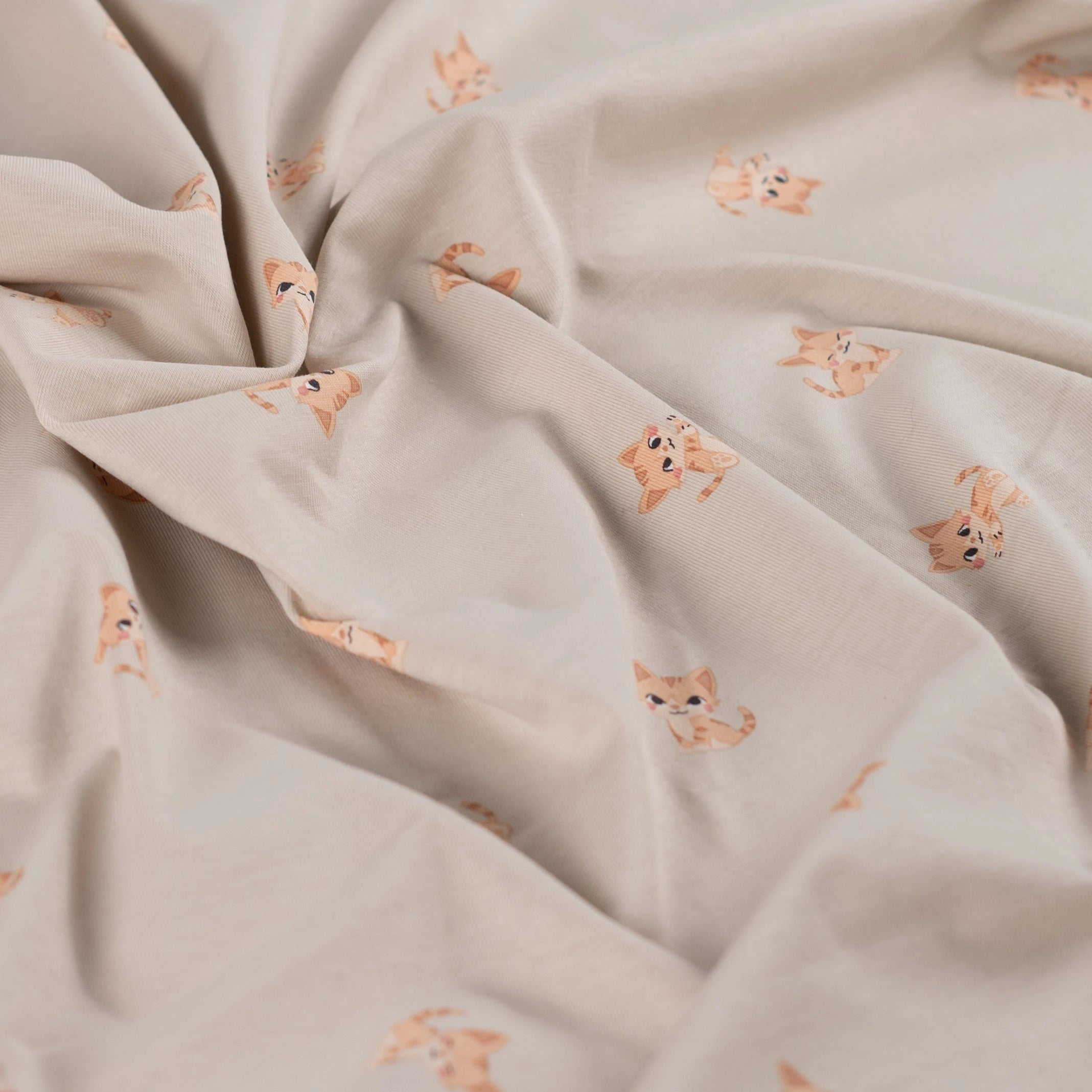 JERSEY DE COTON IMPRIMÉ CHATS FOND SABLE - My Little Coupon