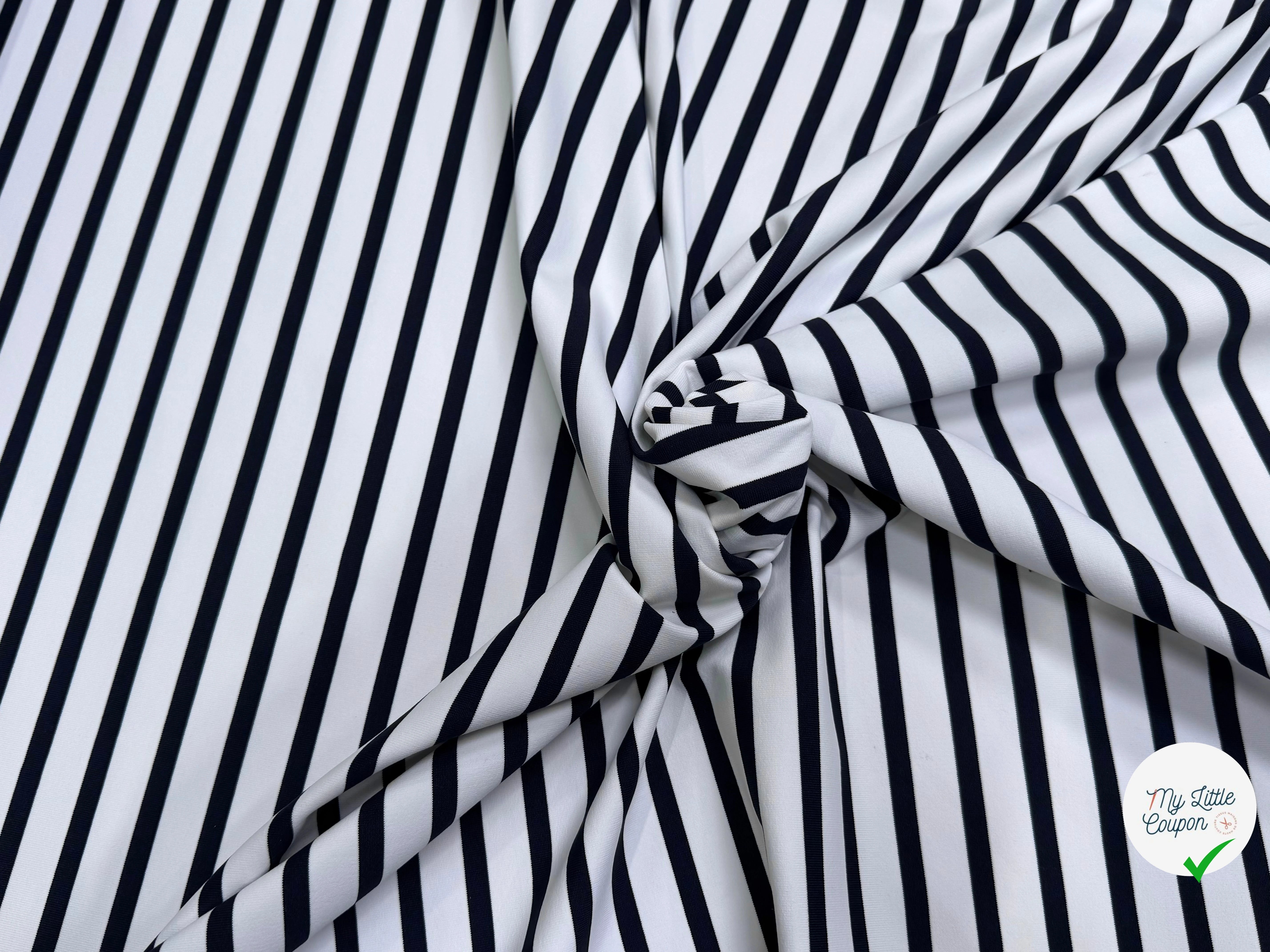 JERSEY DE COTON PEAU DE PÊCHE ULTRA STRETCH RAYURES BLANC ET NAVY FABRICATION RÉGION DE TROYES 🇫🇷 - My Little Coupon