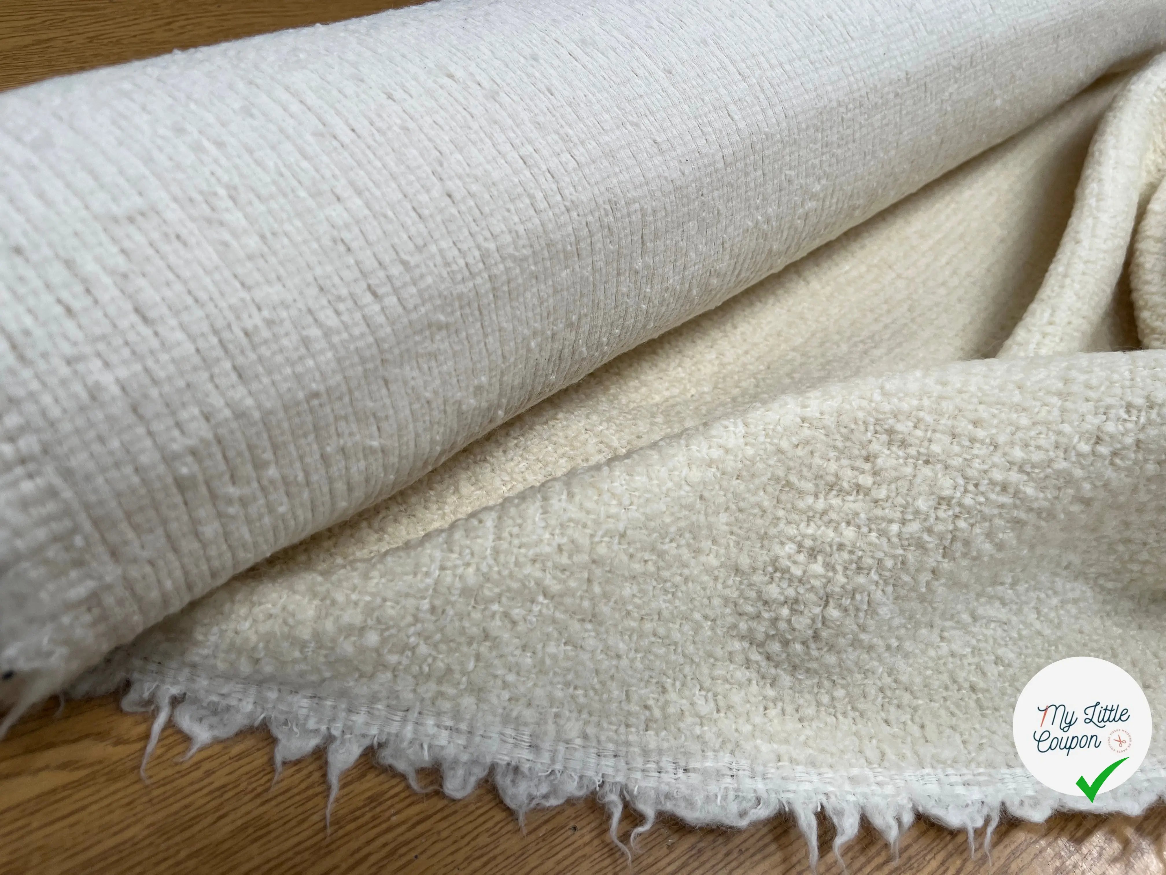 LAINAGE BOUCLETTE BLANC CASSE 93% LAINE - My Little Coupon