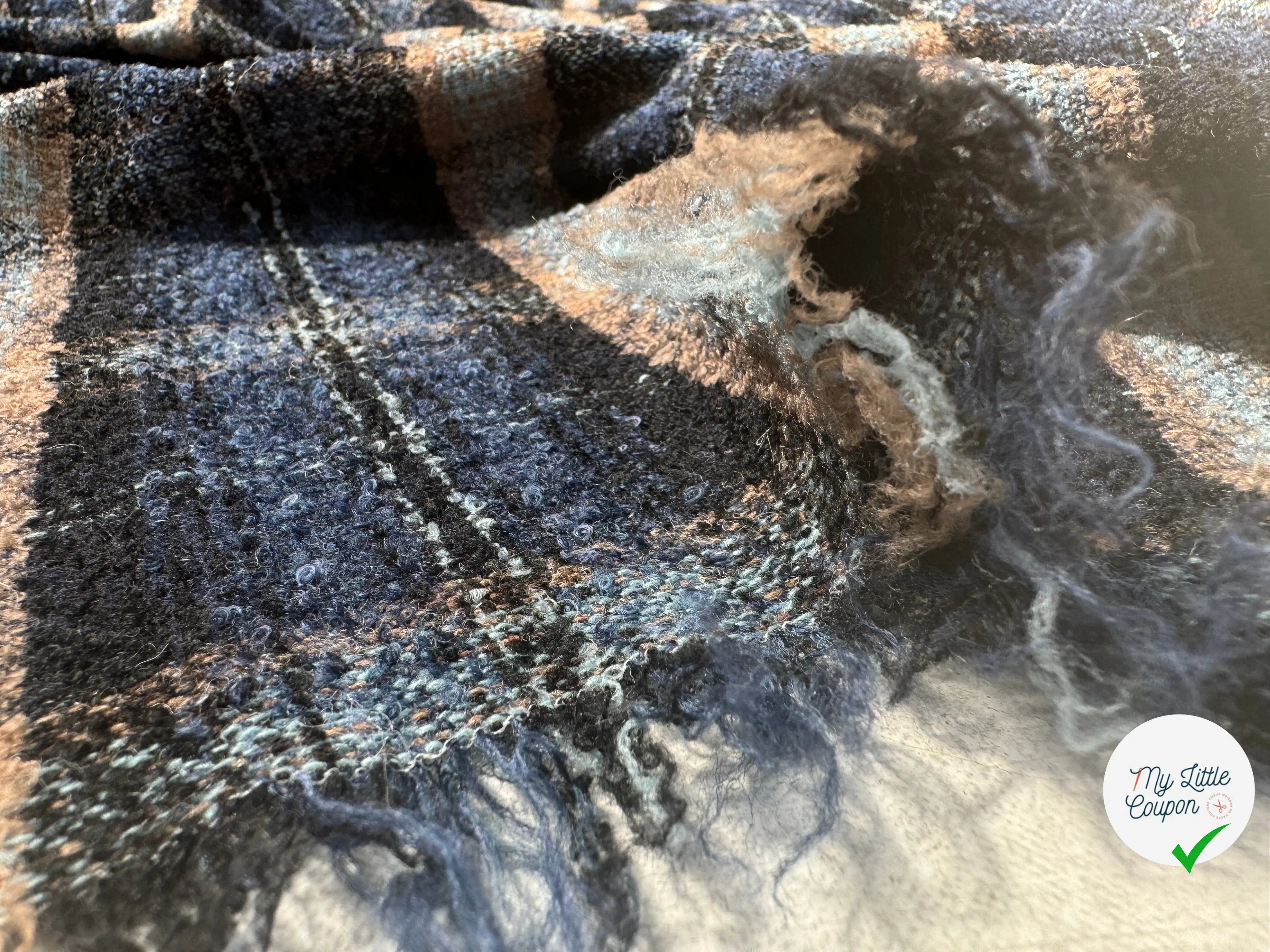 LAINAGE BOUCLETTE CARREAUX BLEU - My Little Coupon