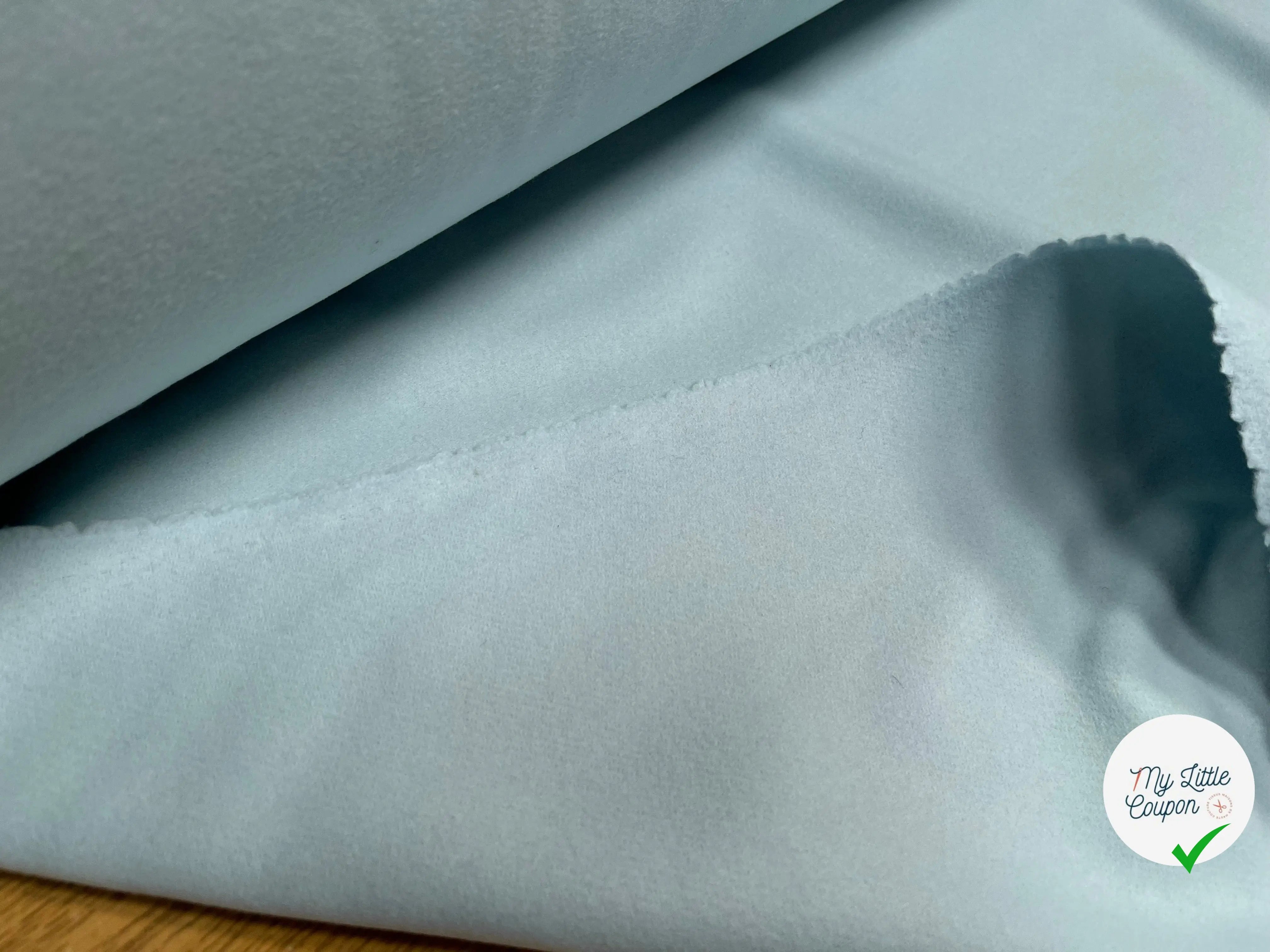 LAINAGE CABAN BLEU CLAIR 75% LAINE VIERGE - My Little Coupon