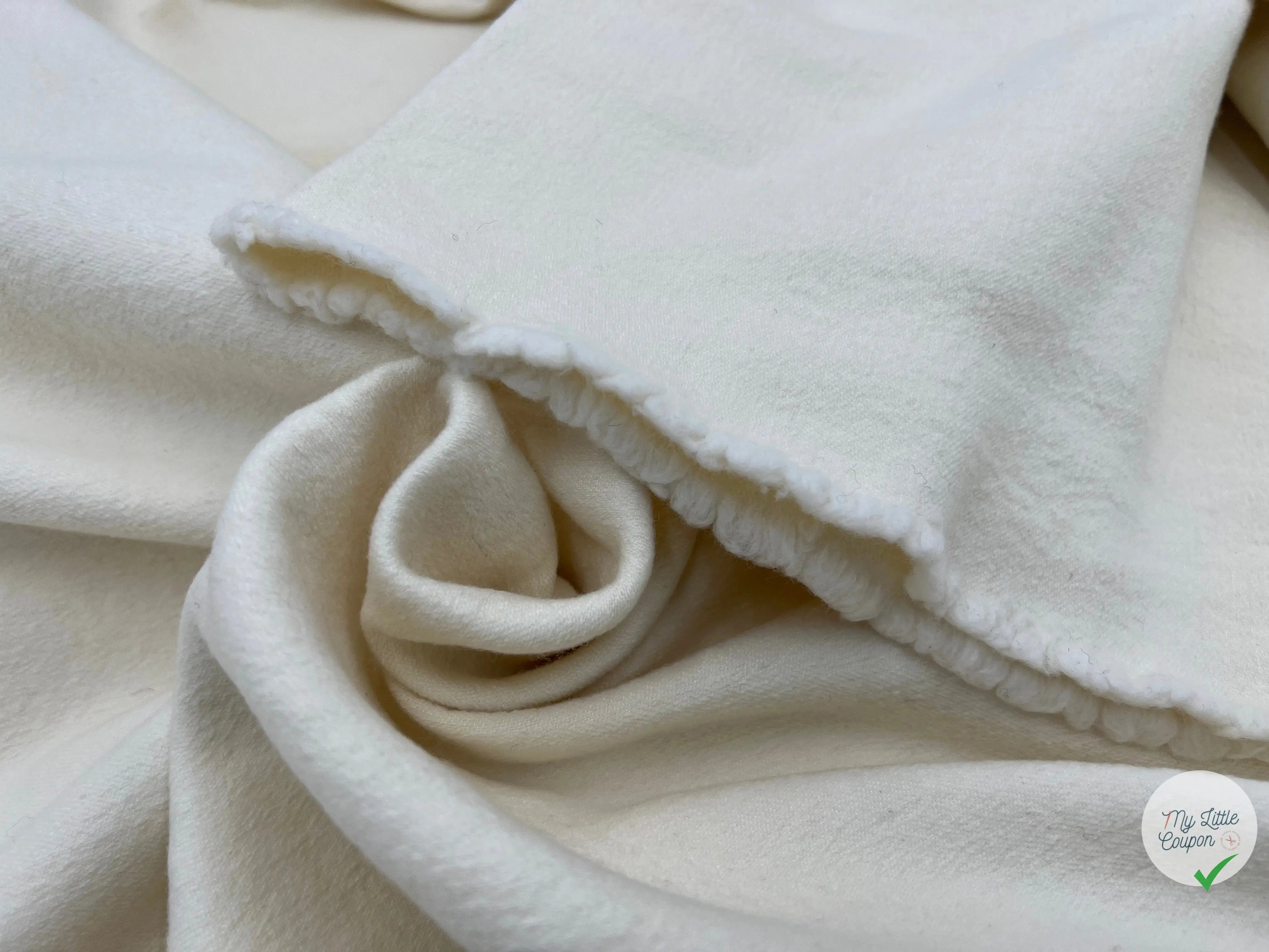 LAINAGE COQUILLE D'OEUF ASPECT BOUILLIE - coupon de tissu de 3 mètres - My Little Coupon - tissu - coudre