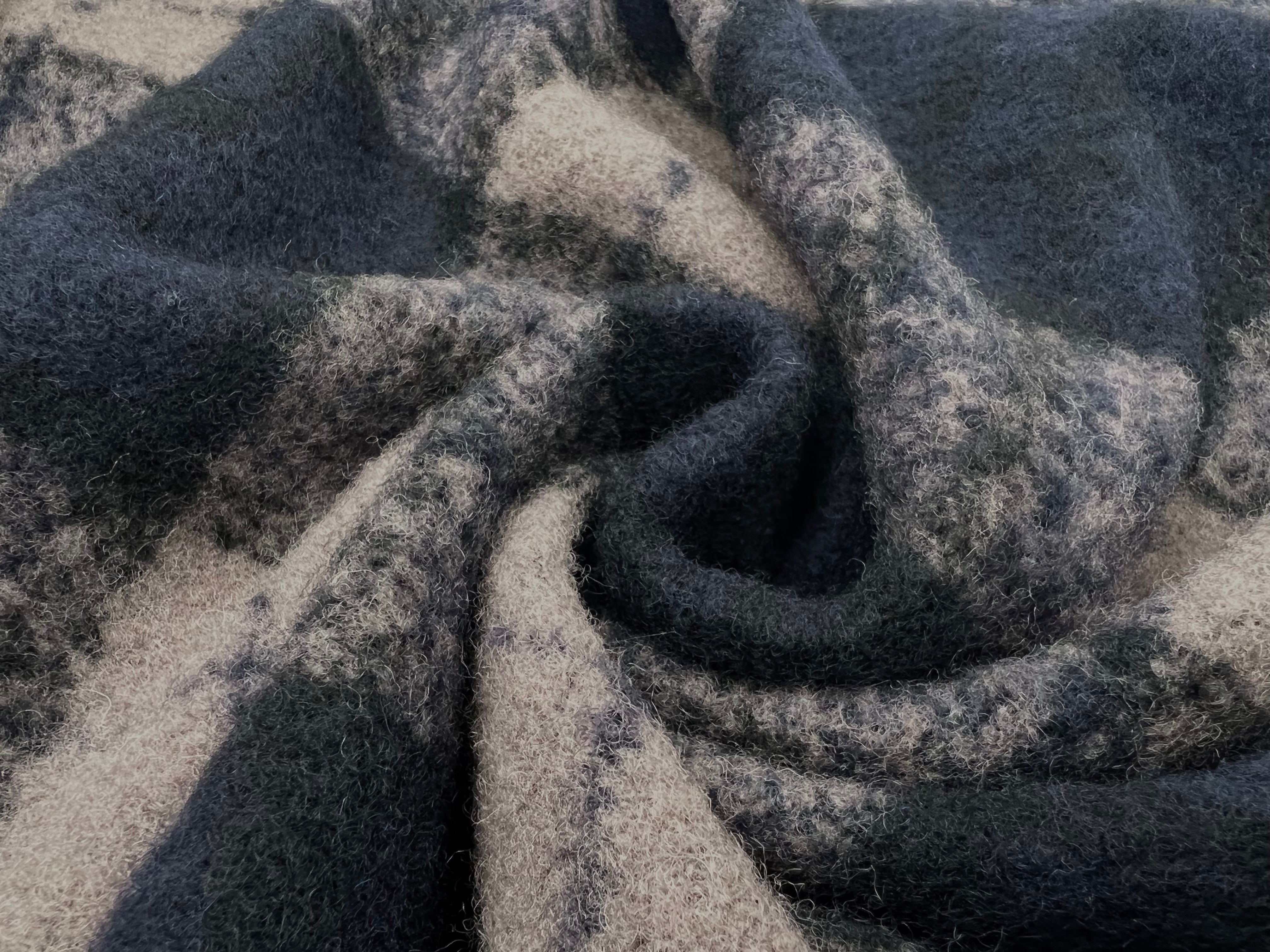 LAINAGE MANTEAU BOUCLETTE CARREAUX MSO