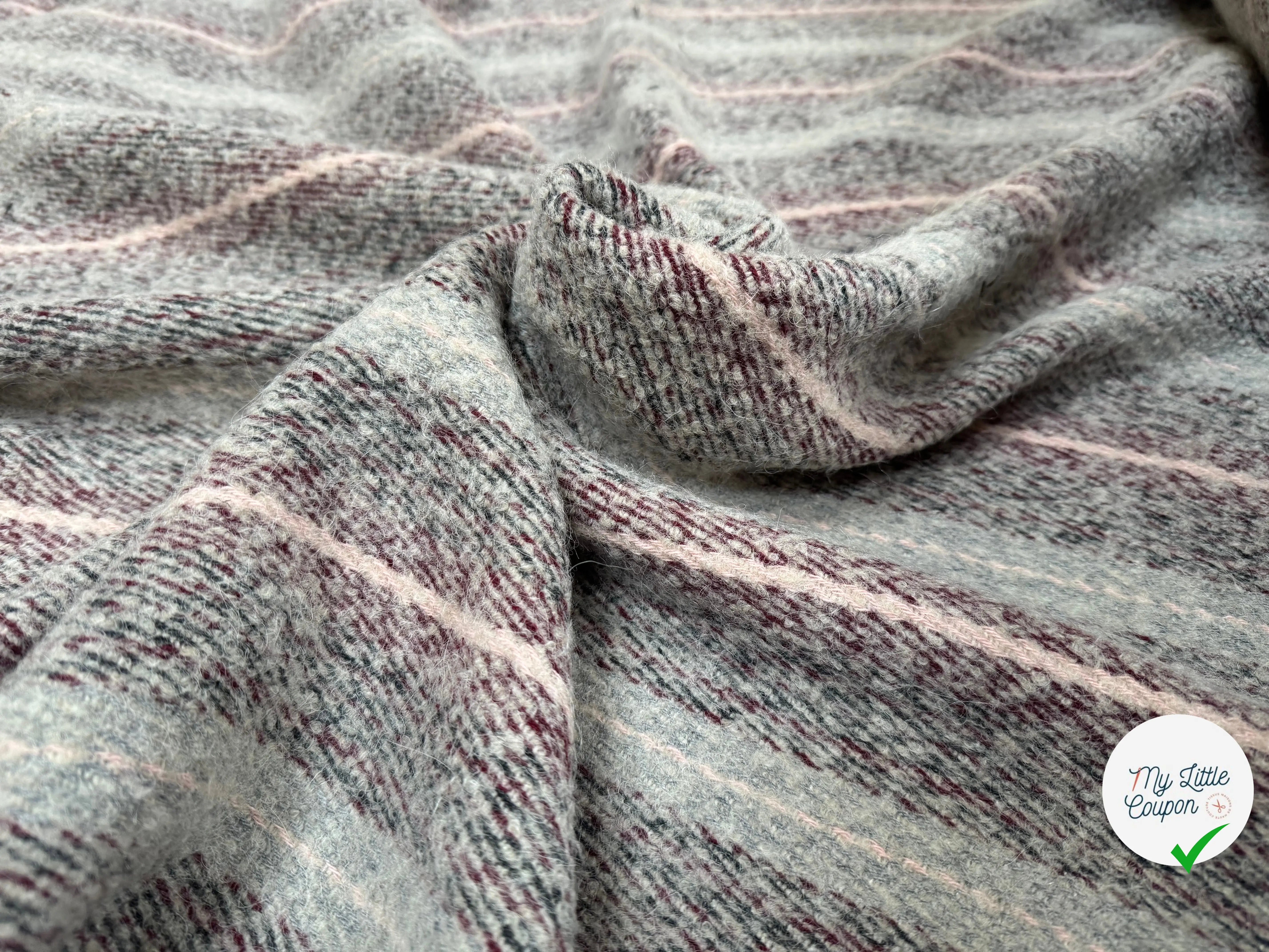LAINAGE RAYÉ GRIS ROUGE 100% LAINE - My Little Coupon