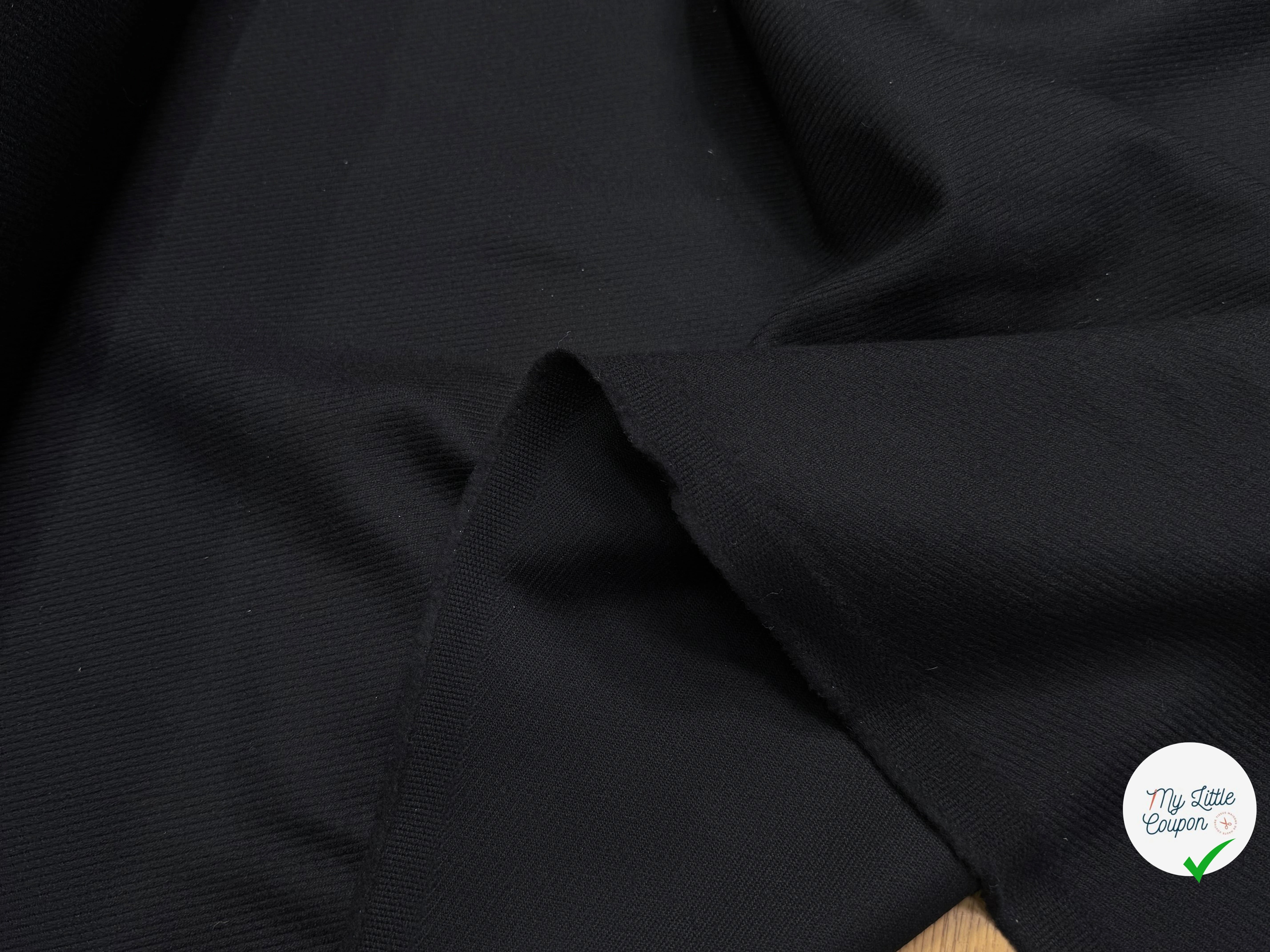 LAINAGE SERGÉ NOIR DOUX AU TOUCHER 100% LAINE - My Little Coupon