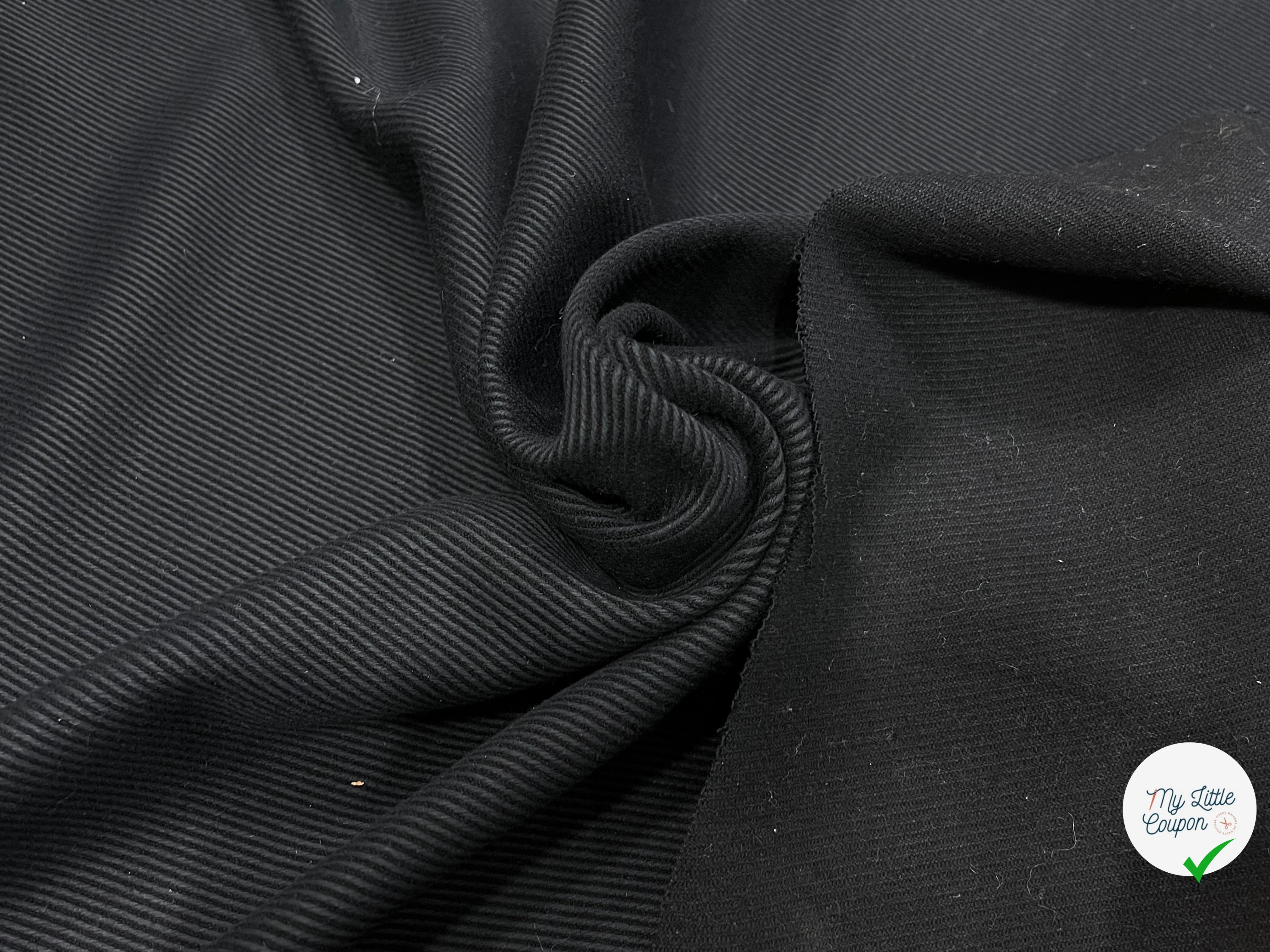 LAINAGE STRIÉE LOURDE NOIR 100% LAINE 130CM - My Little Coupon