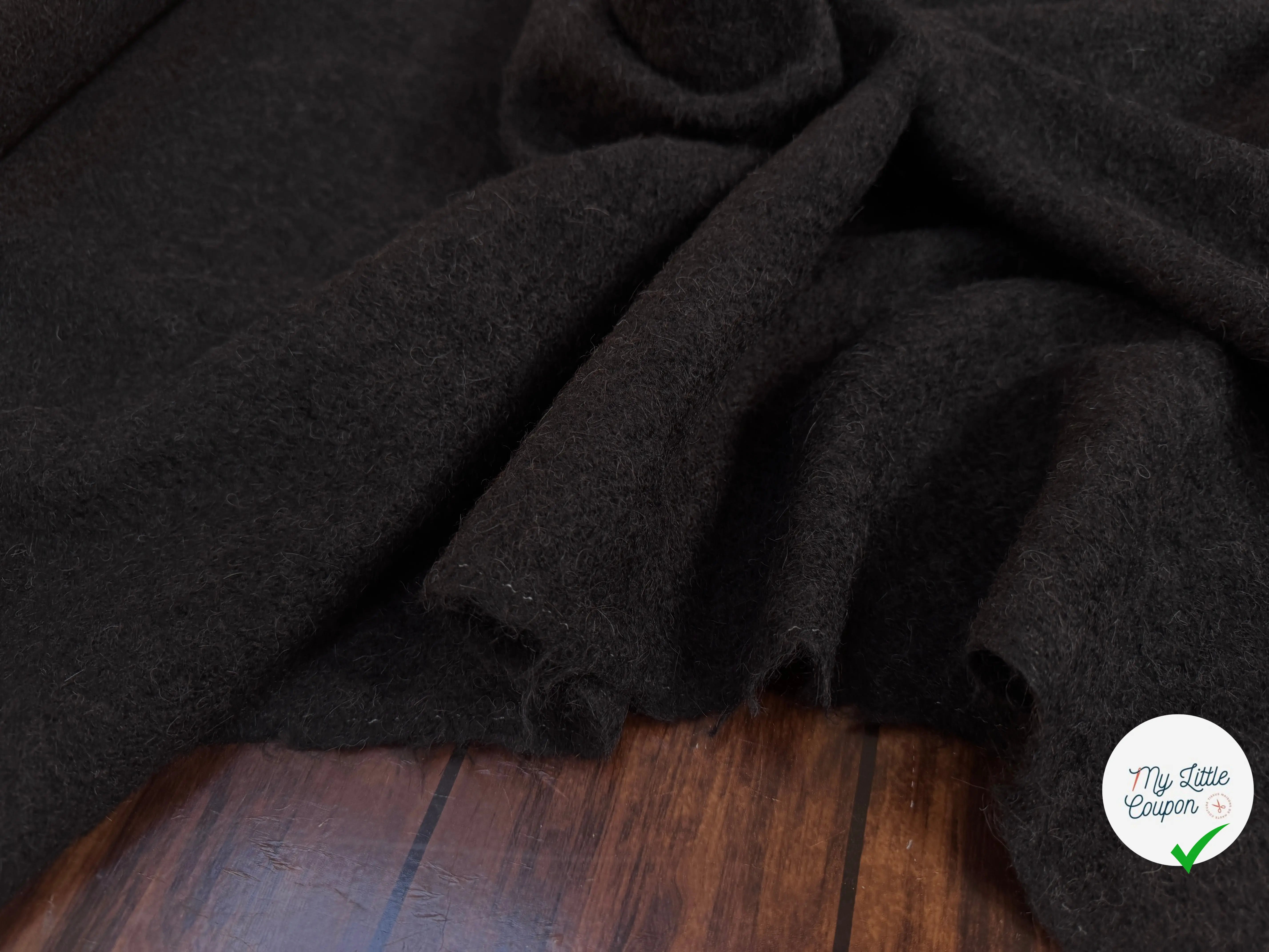 LAINE ALPAGA BOUCLE NOIRE 172168/2131 LANIFICIO FAISA TIFANY LINE - My Little Coupon