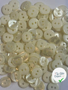 LOT DE 5 BOUTONS A 2 TROUS BLANC NACRE 11MM - My Little Coupon