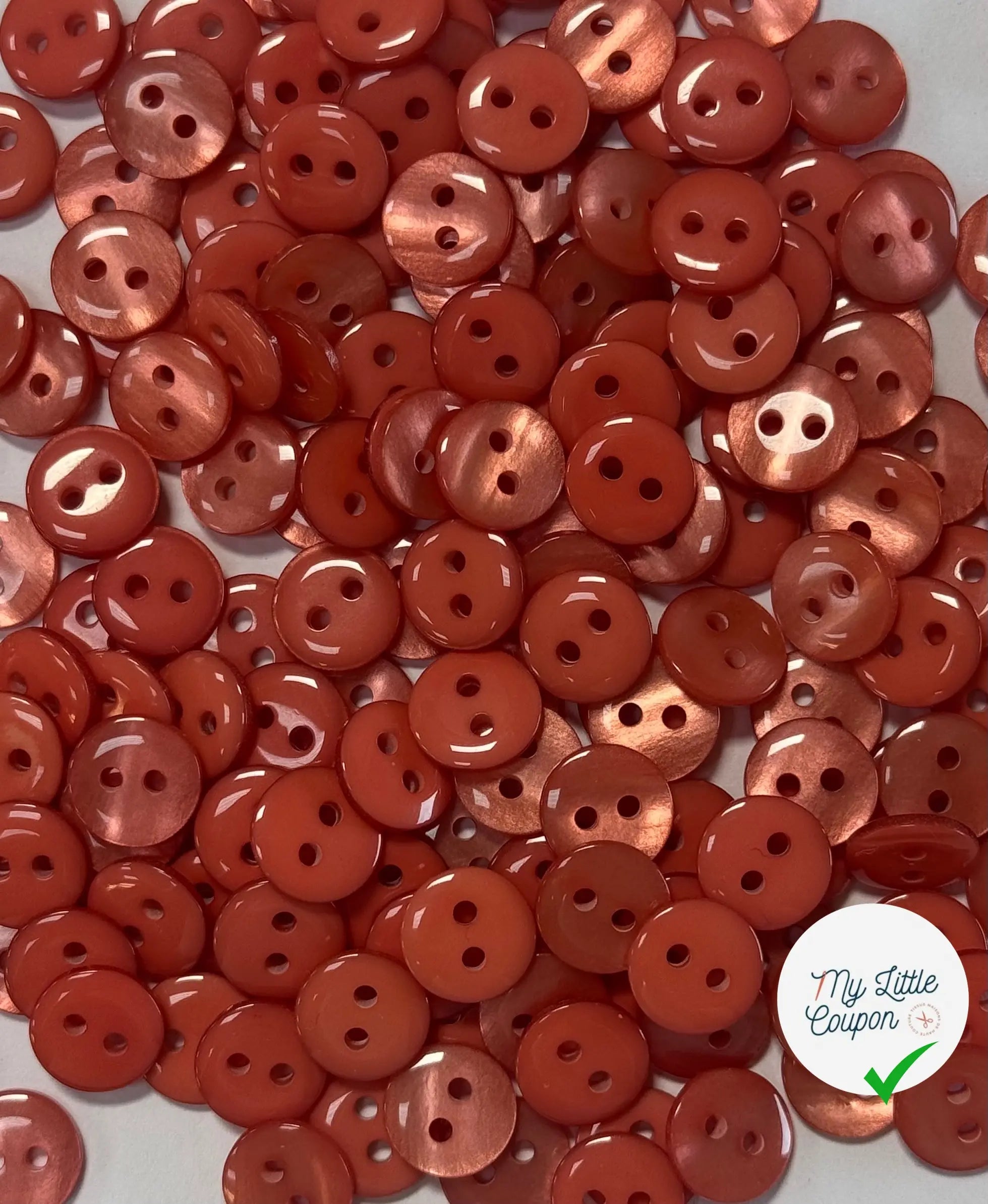 LOT DE 5 BOUTONS A DEUX TROUS ROUGE CERISE - My Little Coupon