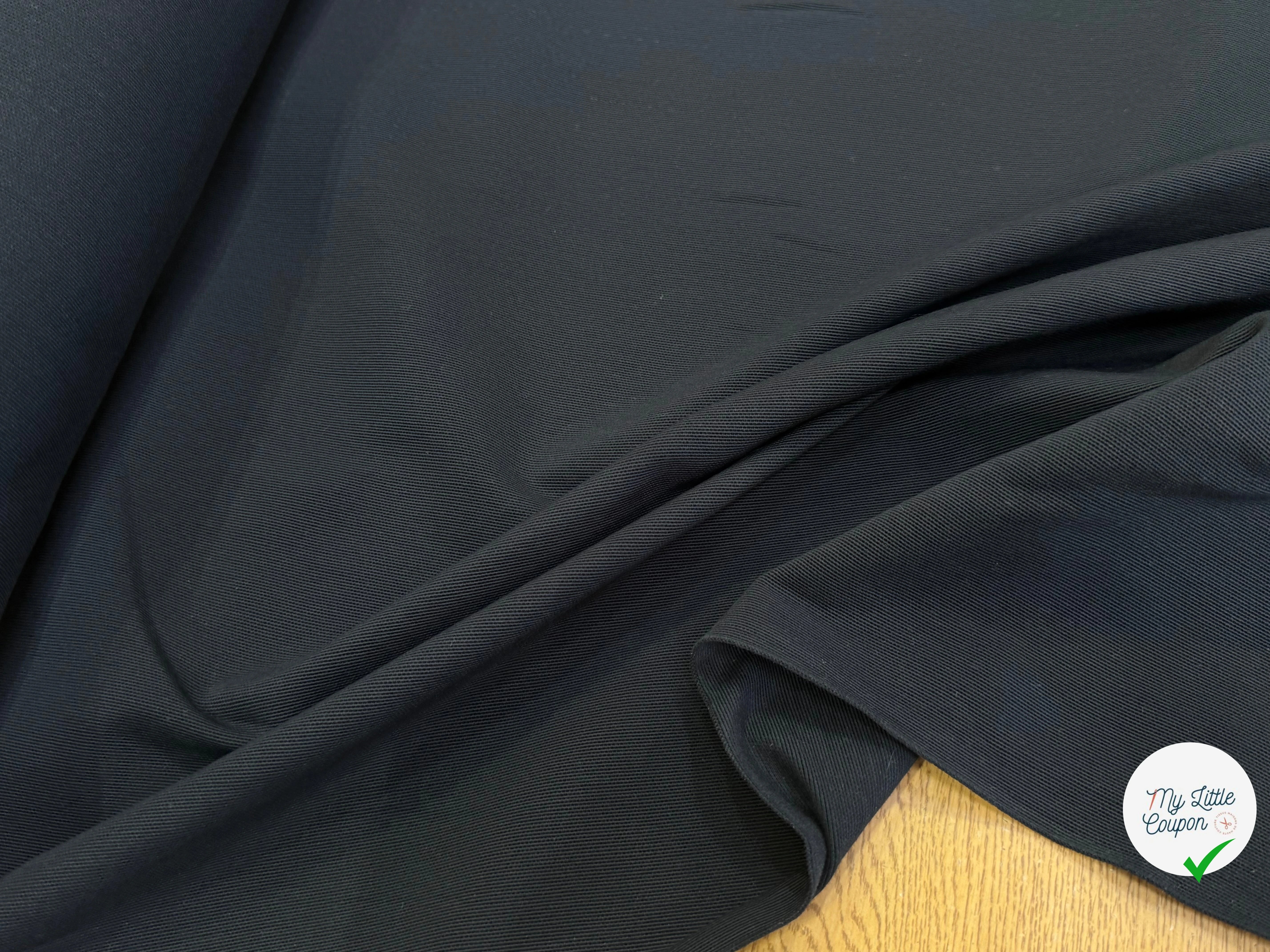 MAILLE COTON TECHNIQUE LOURDE PIQUÉE GRANDE LAIZE NOIR - My Little Coupon