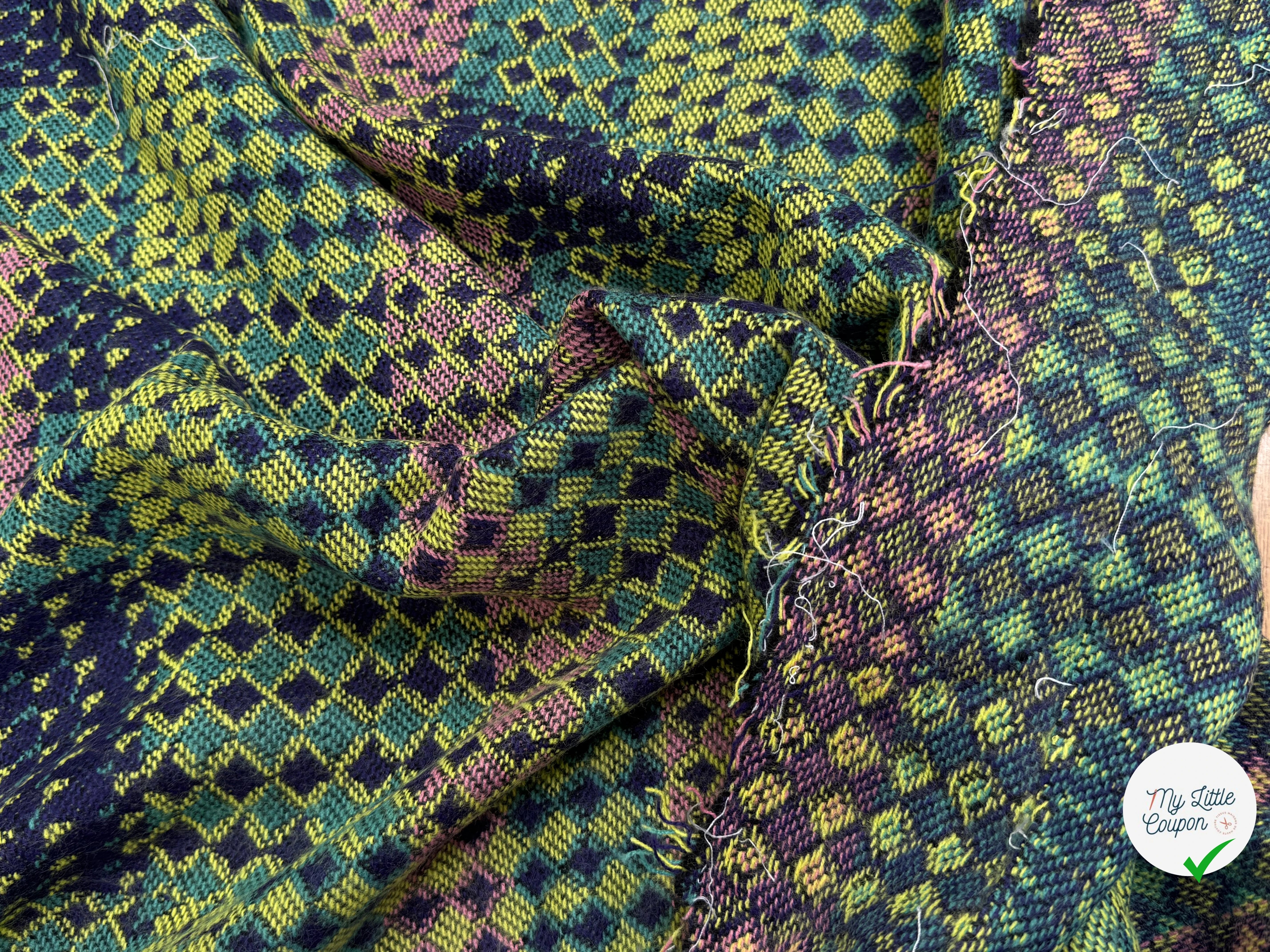 MAILLE GRATTÉE JACQUARD MOSAÏQUE VERT ET ROSE CORNILLON FAIENCE ANIS - My Little Coupon