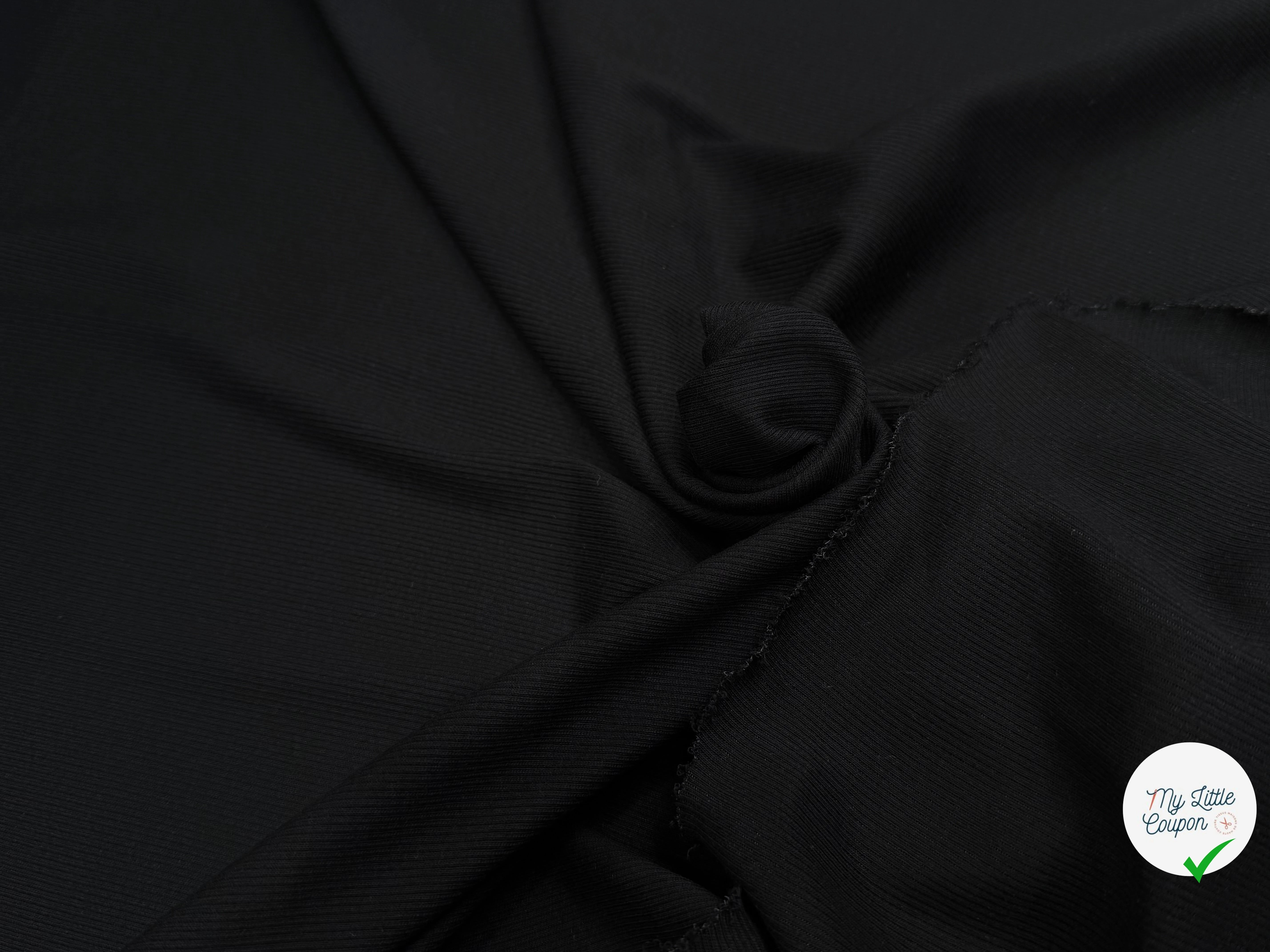 MAILLE LÉGÈREMENT CÔTELÉE LÉGÈRE 105CM DOWN BLACK STRETCH - My Little Coupon