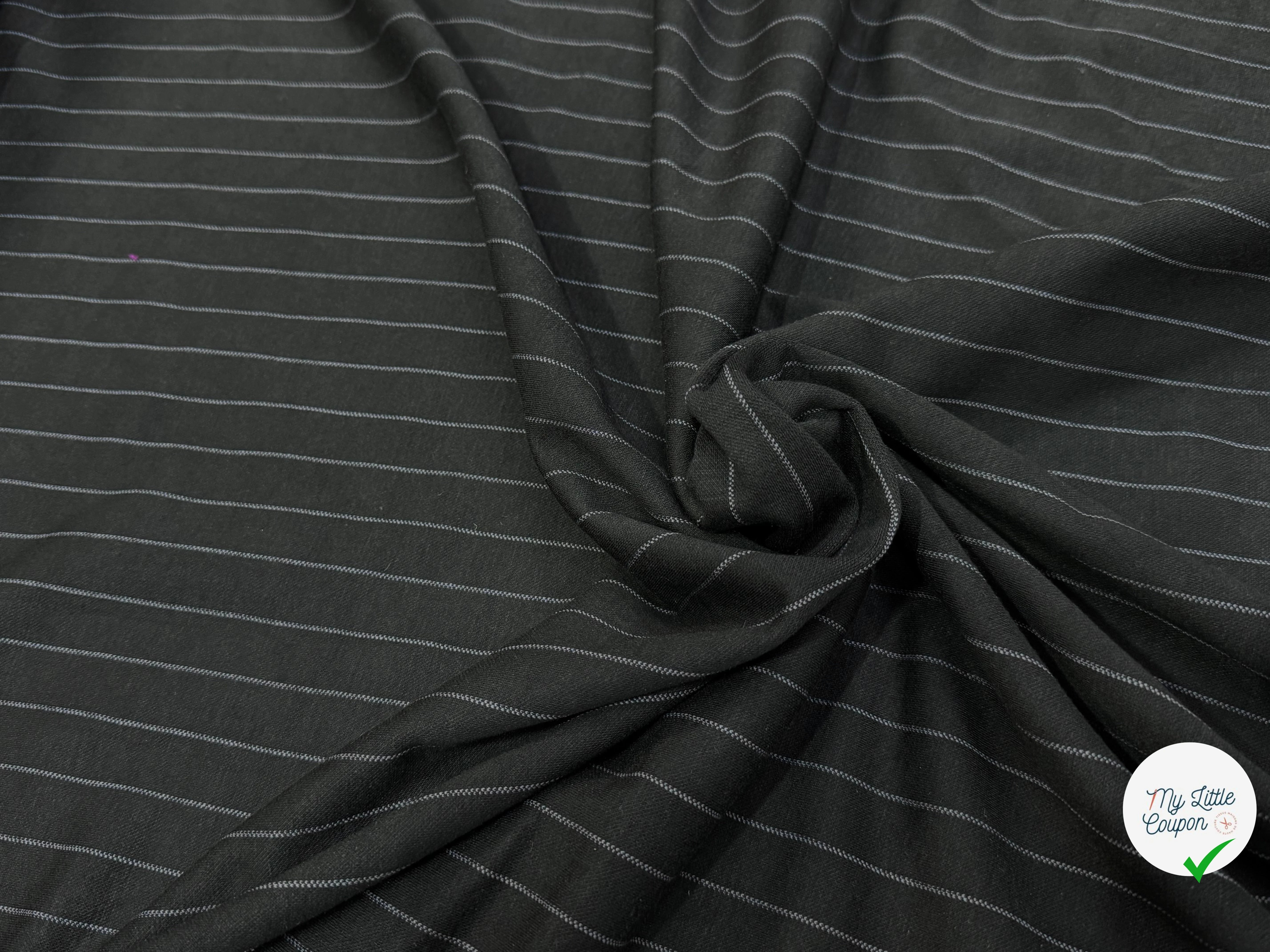 MAILLE LOURDE BELLE TENUE NOIR RAYURES - My Little Coupon