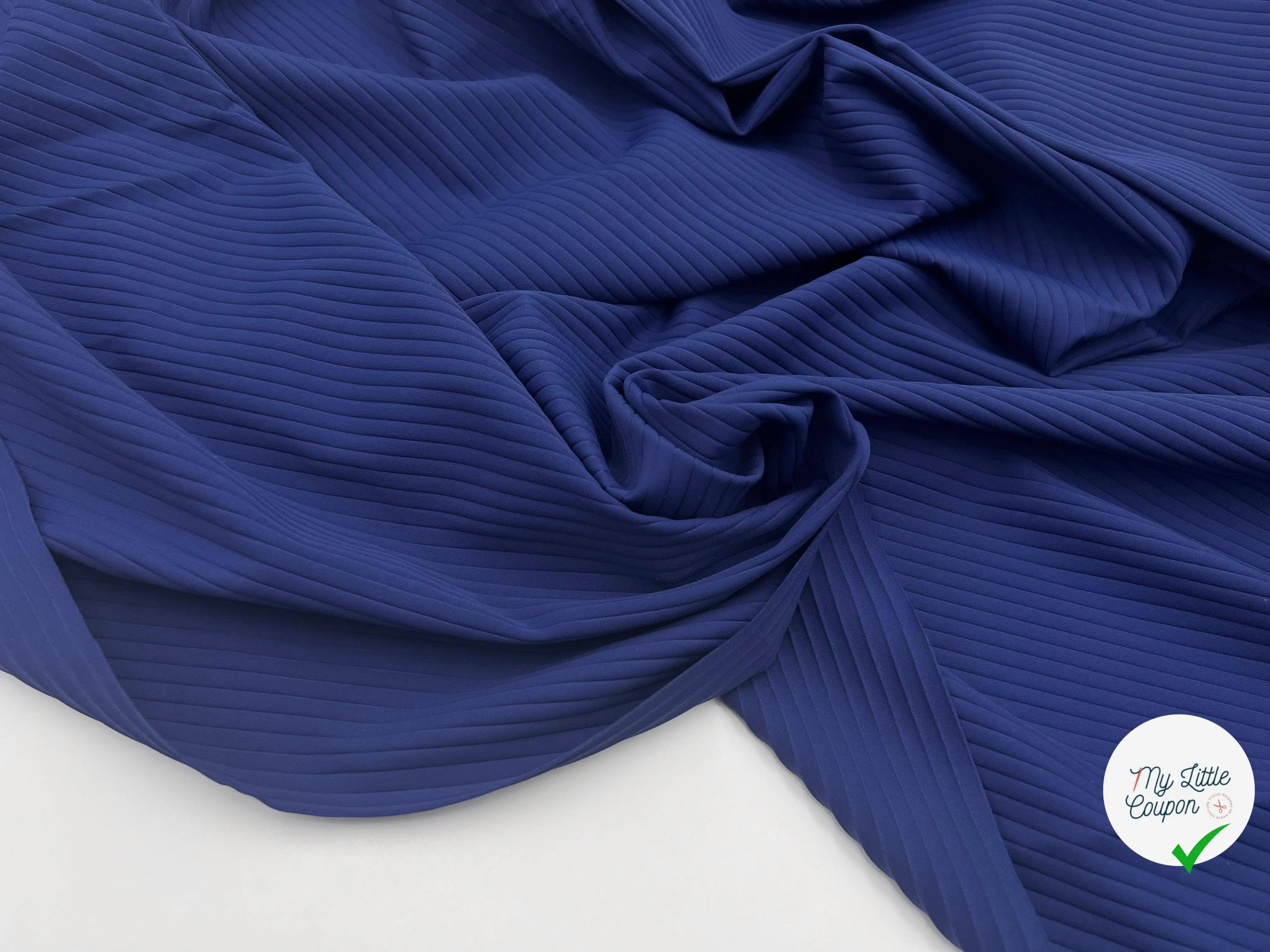 MAILLE PIQUÉ CANNELÉE NAVY TRÈS EXTENSIBLE - coupon de tissu de 3 mètres - My Little Coupon - tissu - coudre