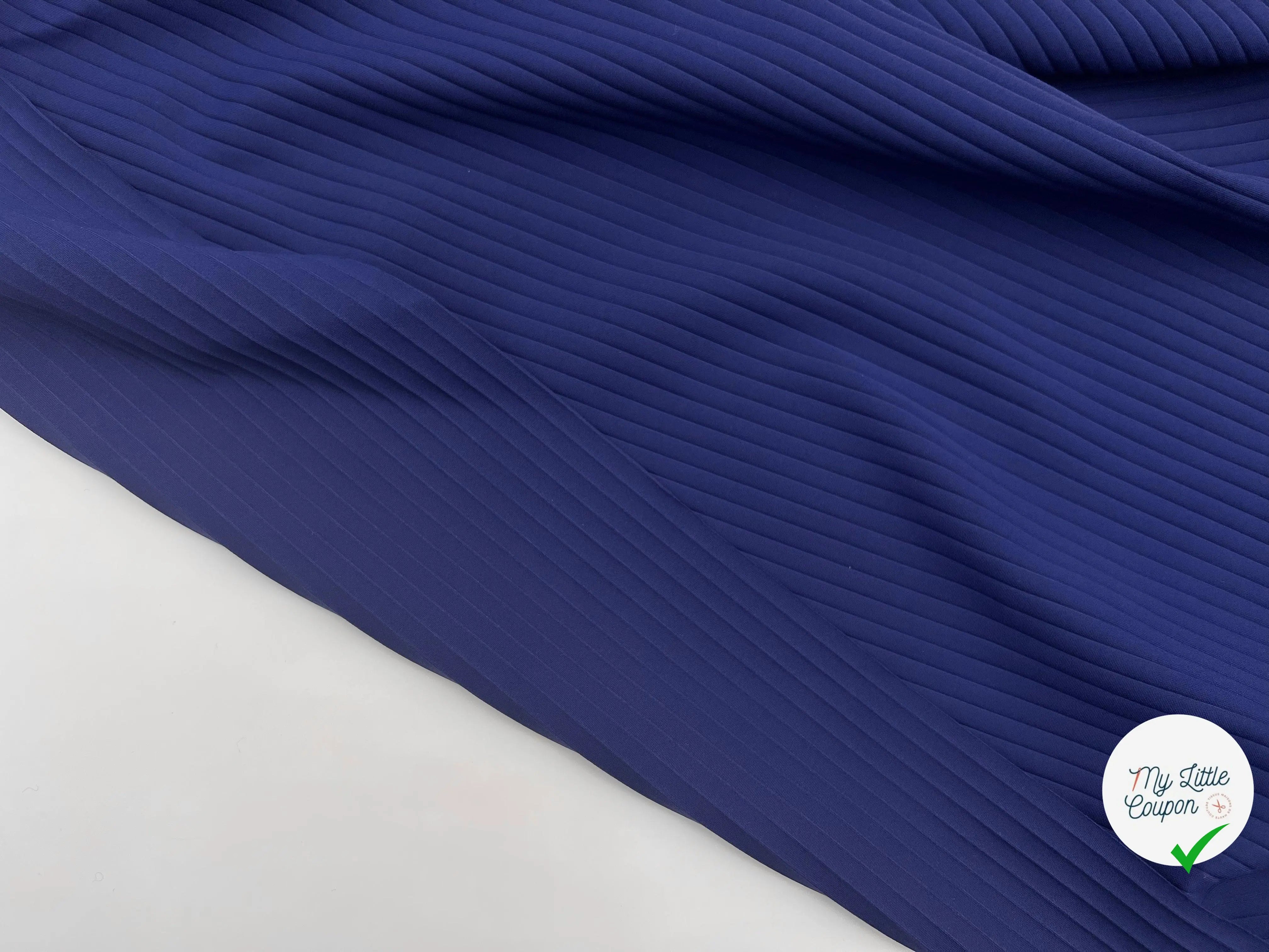 MAILLE PIQUÉ CANNELÉE NAVY TRÈS EXTENSIBLE - coupon de tissu de 3 mètres - My Little Coupon - tissu - coudre