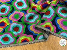 MAILLE VISCOSE STRETCH IMPRIMÉ FLEURS PSYCHÉDÉLIQUES MISTERY FLOWER POWER - My Little Coupon