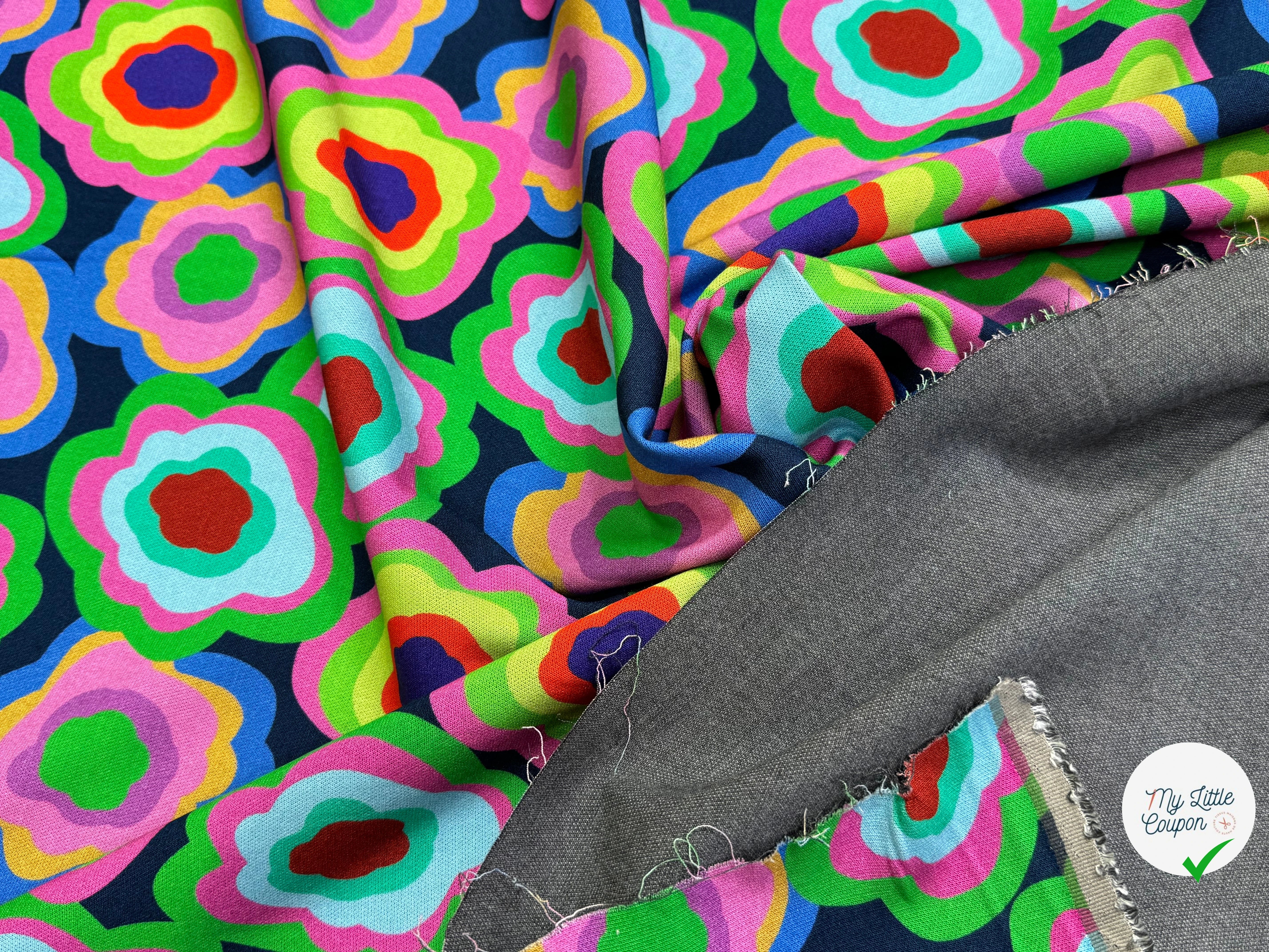 MAILLE VISCOSE STRETCH IMPRIMÉ FLEURS PSYCHÉDÉLIQUES MISTERY FLOWER POWER - My Little Coupon