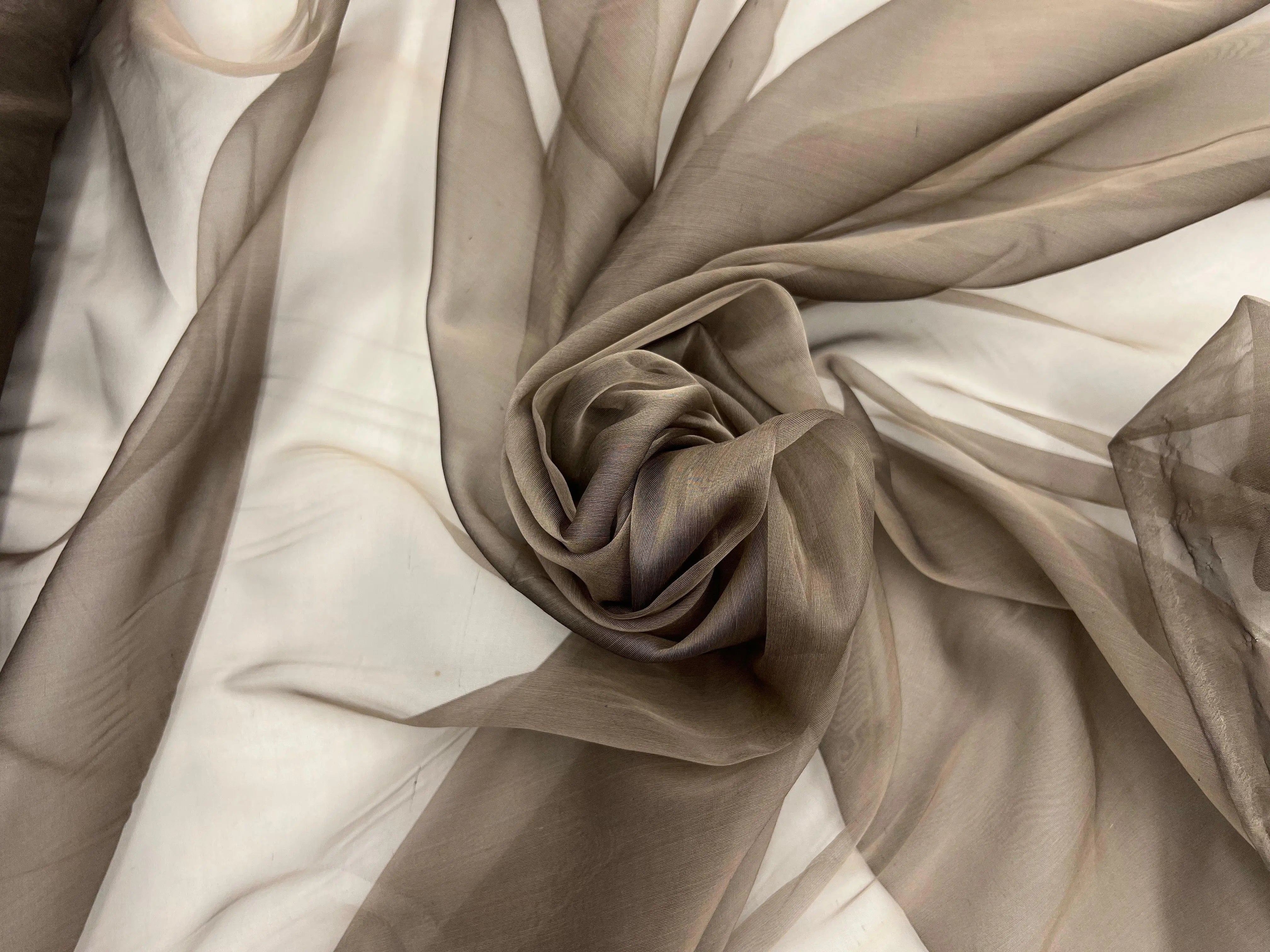 ORGANZA DE SOIE MARRON GLACÉ - coupon de tissu de 3 mètres - My Little Coupon - tissu - coudre