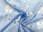 PERCALE BRODÉE MARGUERITE BLEU CIEL - My Little Coupon - tissu - coudre