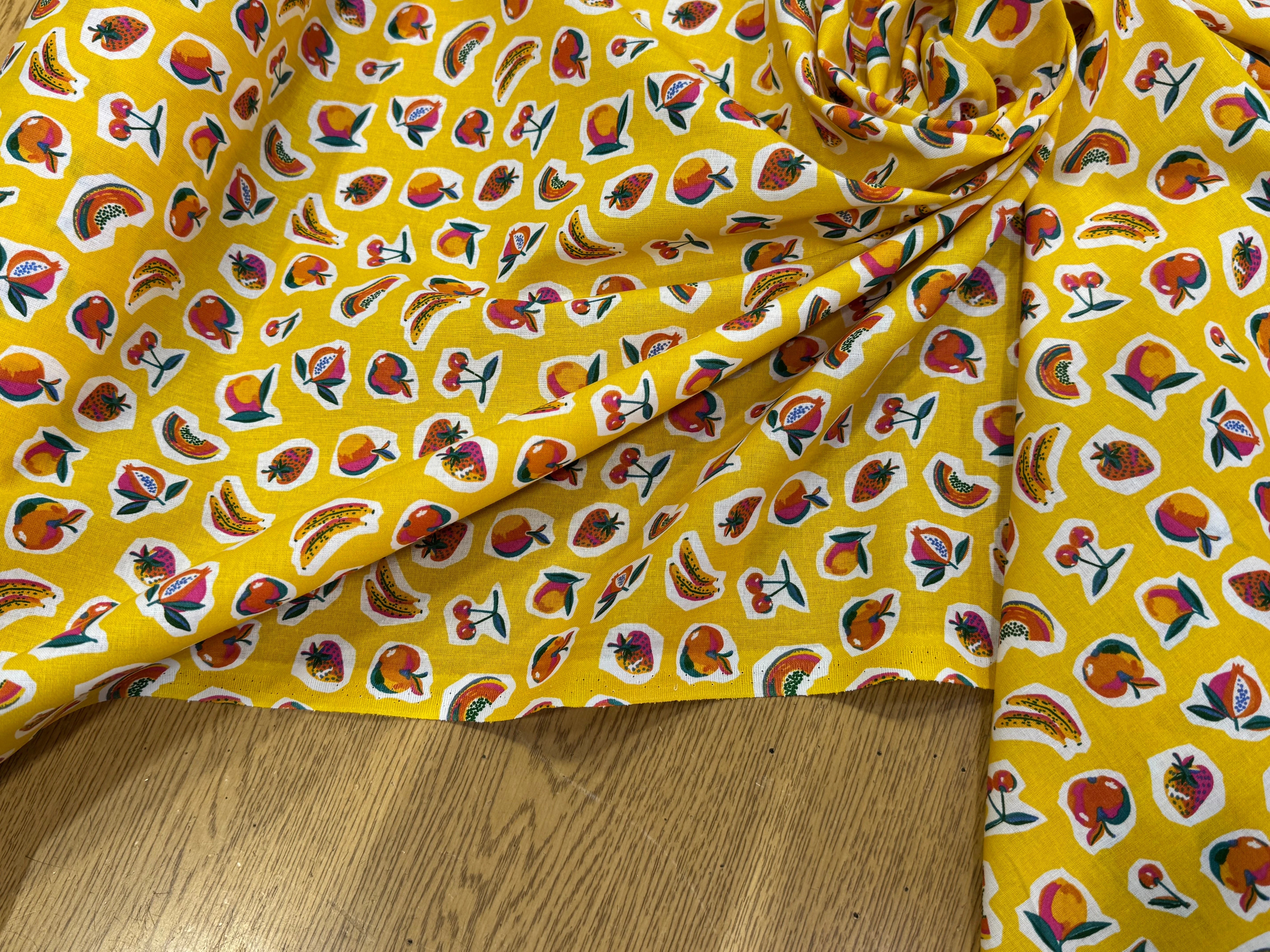 PERCALE DE COTON SIROP JAUNE 150 CM - My Little Coupon