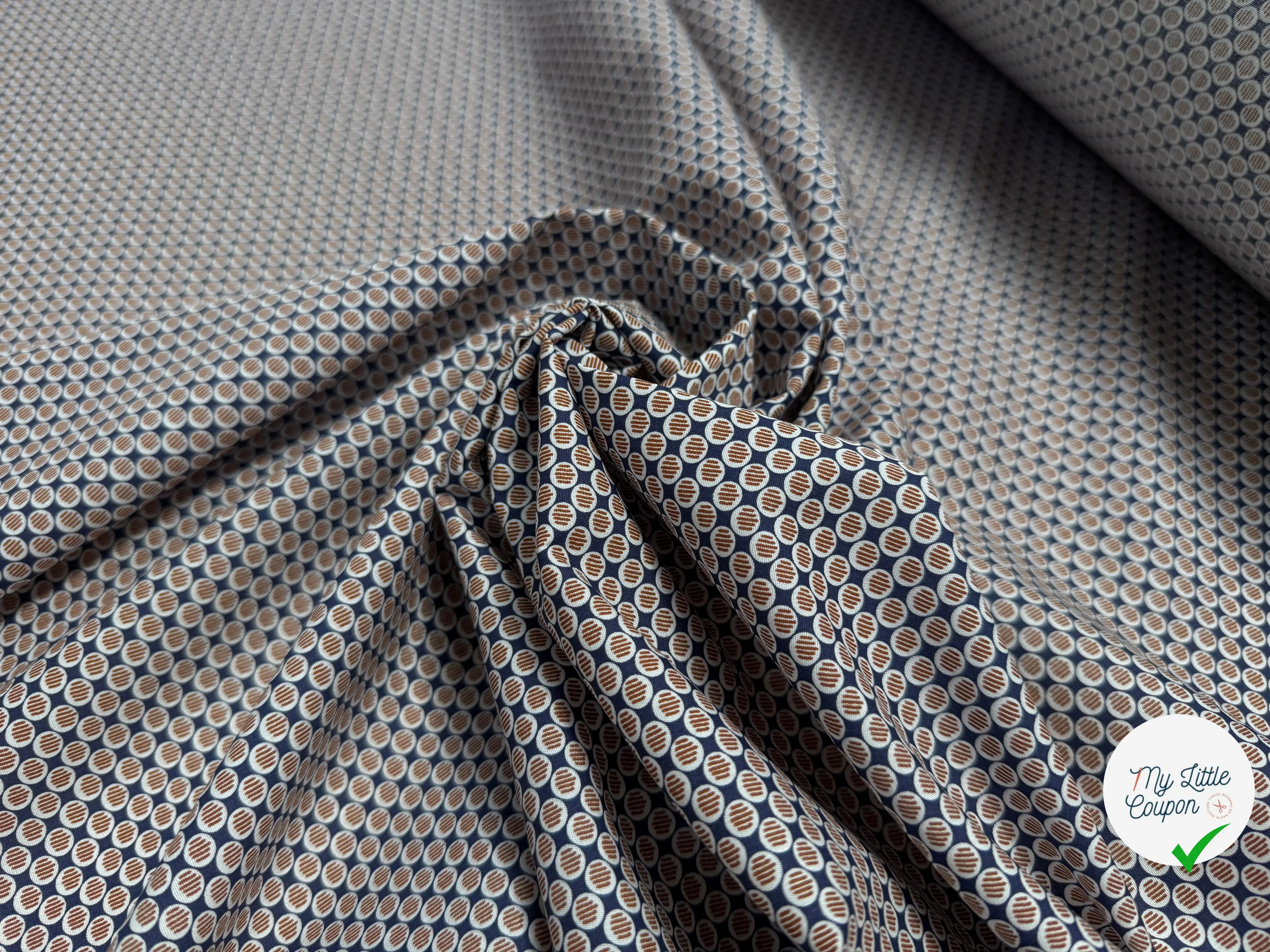 POPELINE DE COTON BELLE TENUE MOTIFS CIRCULAIRE GEOMÉTRIQUE FOND BLEU - My Little Coupon
