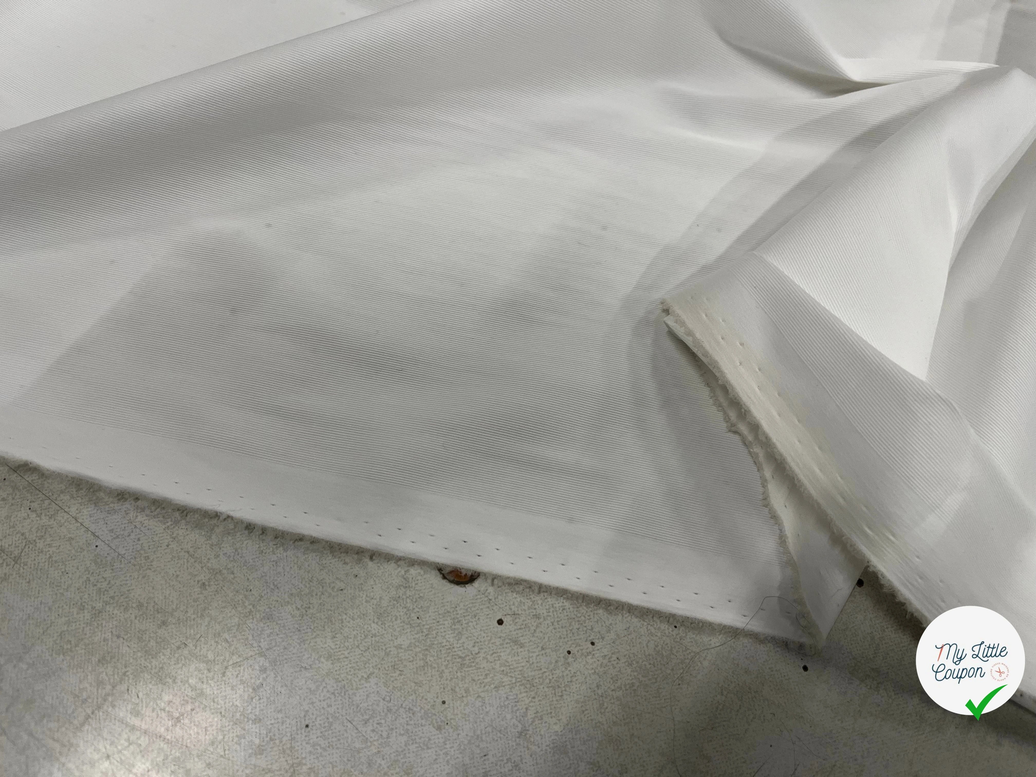 POPELINE DE COTON BLANCE AVEC DE FINES RAYURES 150CM - My Little Coupon