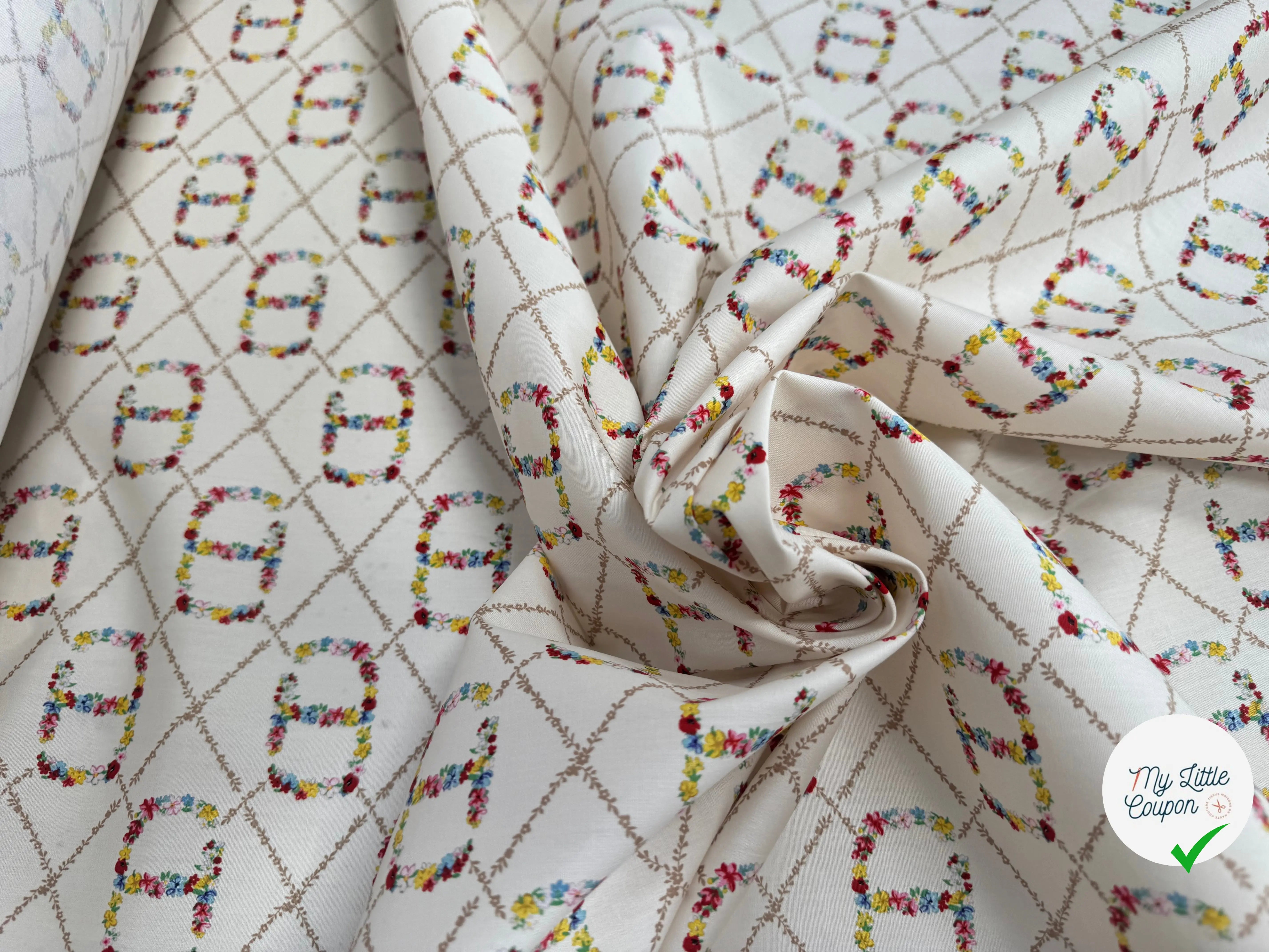 POPELINE DE COTON BOUCLE CEINTURE FLEURIES FOND BEIGE - My Little Coupon