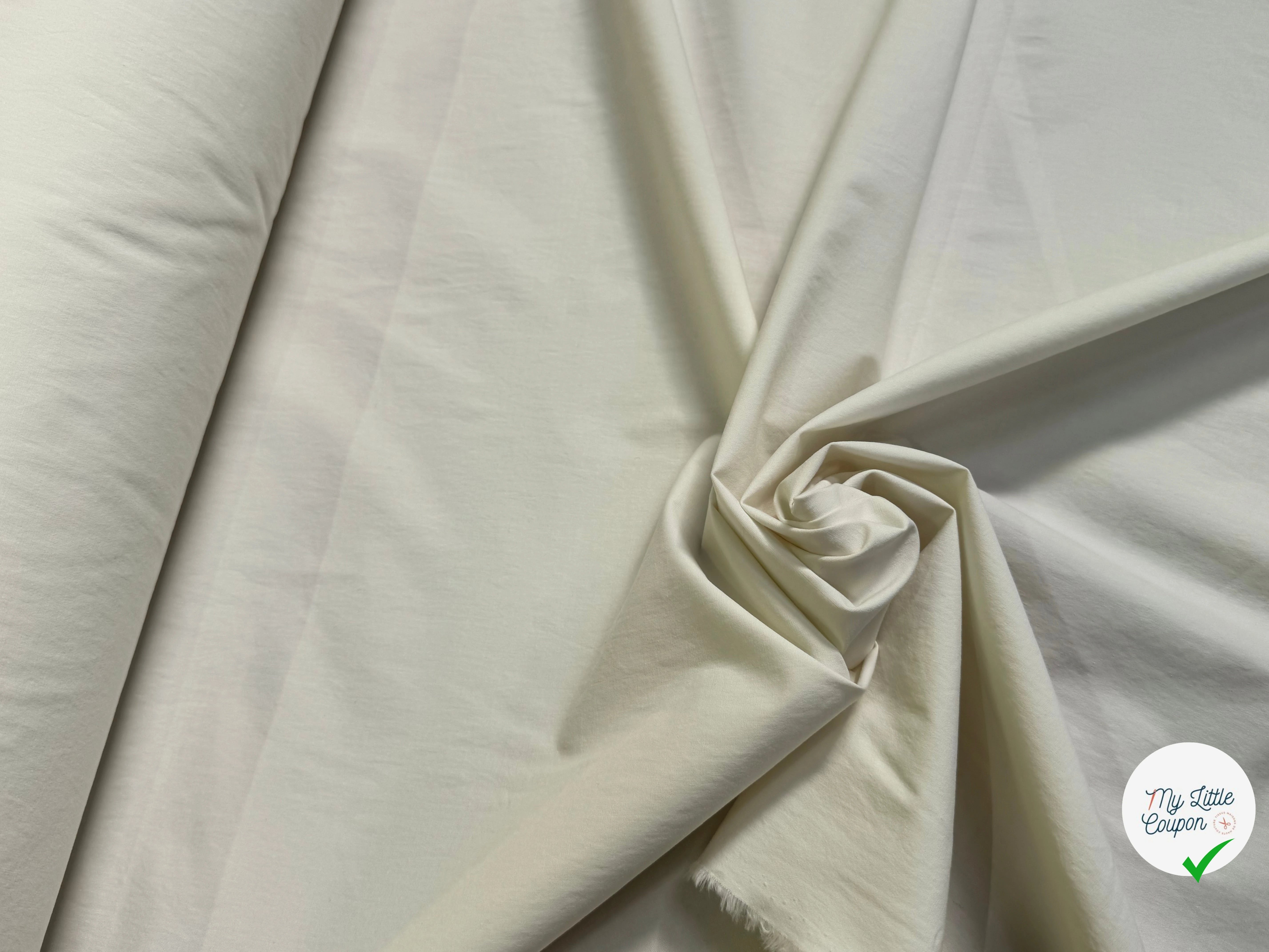 Tissu popeline de coton stretch craquante écru - aspect et couleur