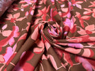 POPELINE DE COTON FOND MARRON FLEURS ROSE ET ROUGE - My Little Coupon