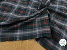 POPELINE DE COTON MOTIF PRINCE DE GALLES VERT, GRIS ET ROUGE 145CM - My Little Coupon