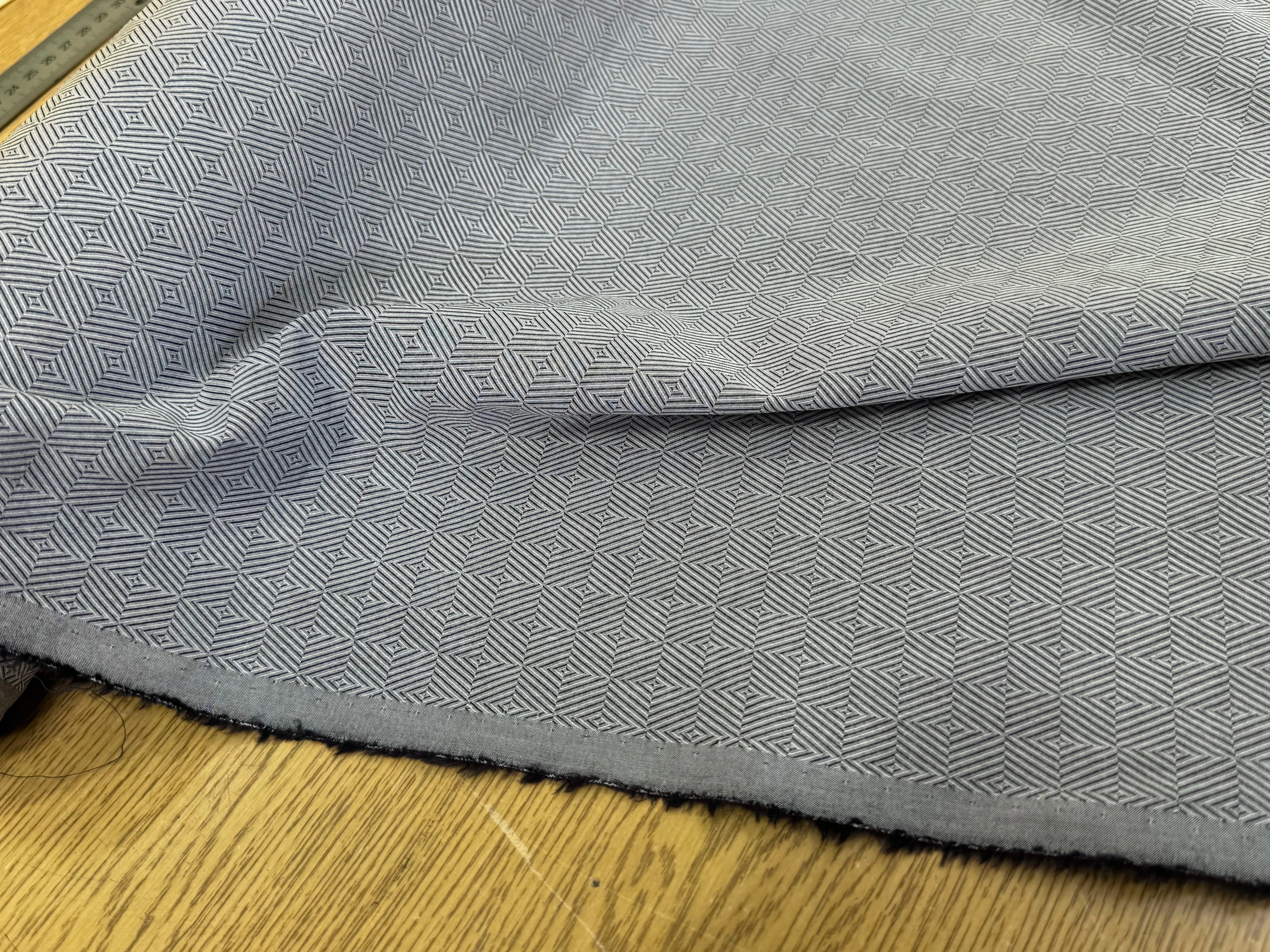 POPELINE DE COTON MOTIFS GÉOMETRIQUES GRIS - My Little Coupon