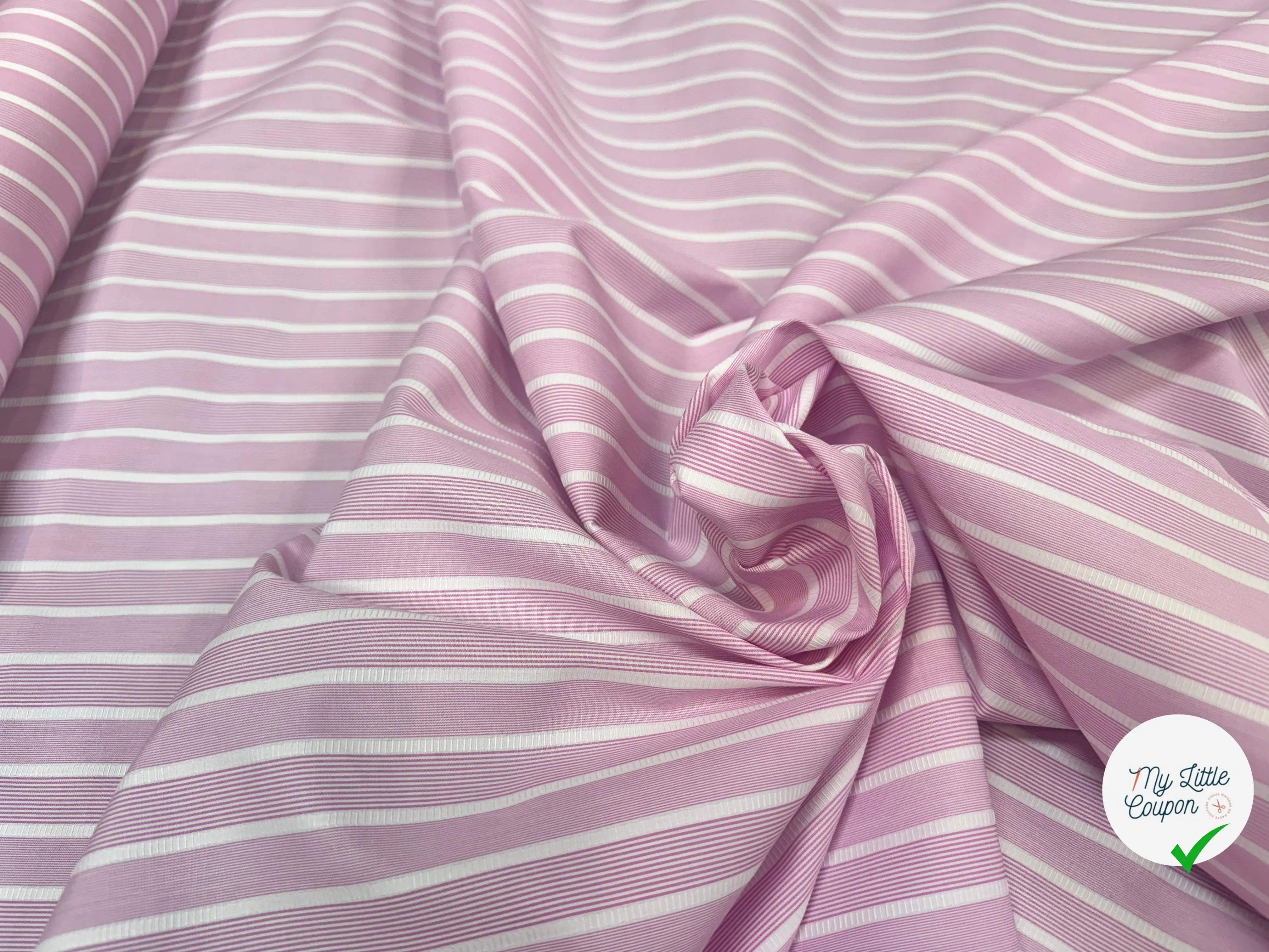 POPELINE DE COTON ROSE RAYURES BLANCHES - My Little Coupon