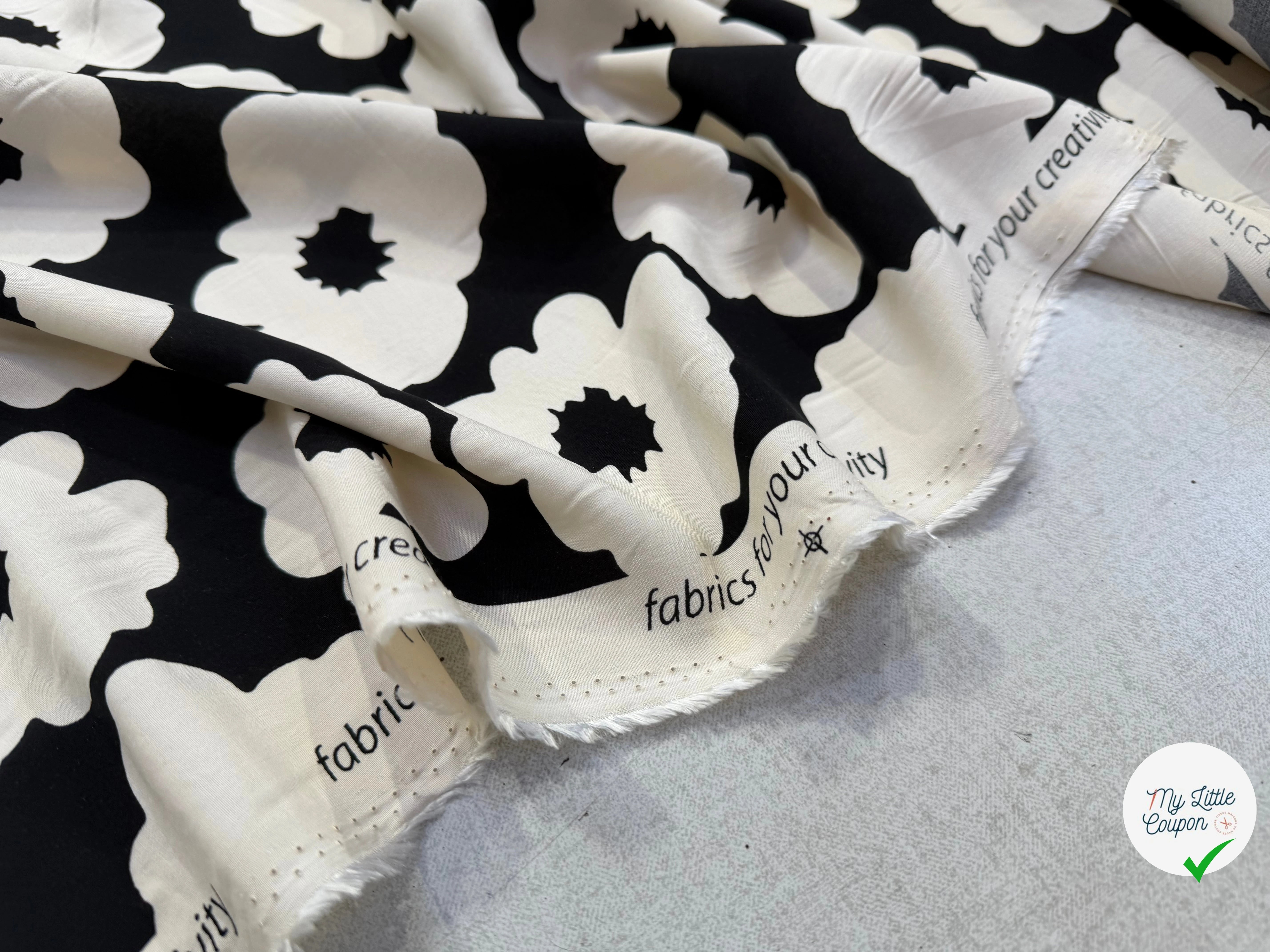 POPELINE DE VISCOSE 100%CV FLEURS IMPRIMÉ NOIR - My Little Coupon