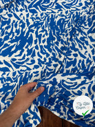 POPELINE DE VISCOSE TISSU IMPRIMÉ CAMOUFLAGE BLEU - My Little Coupon